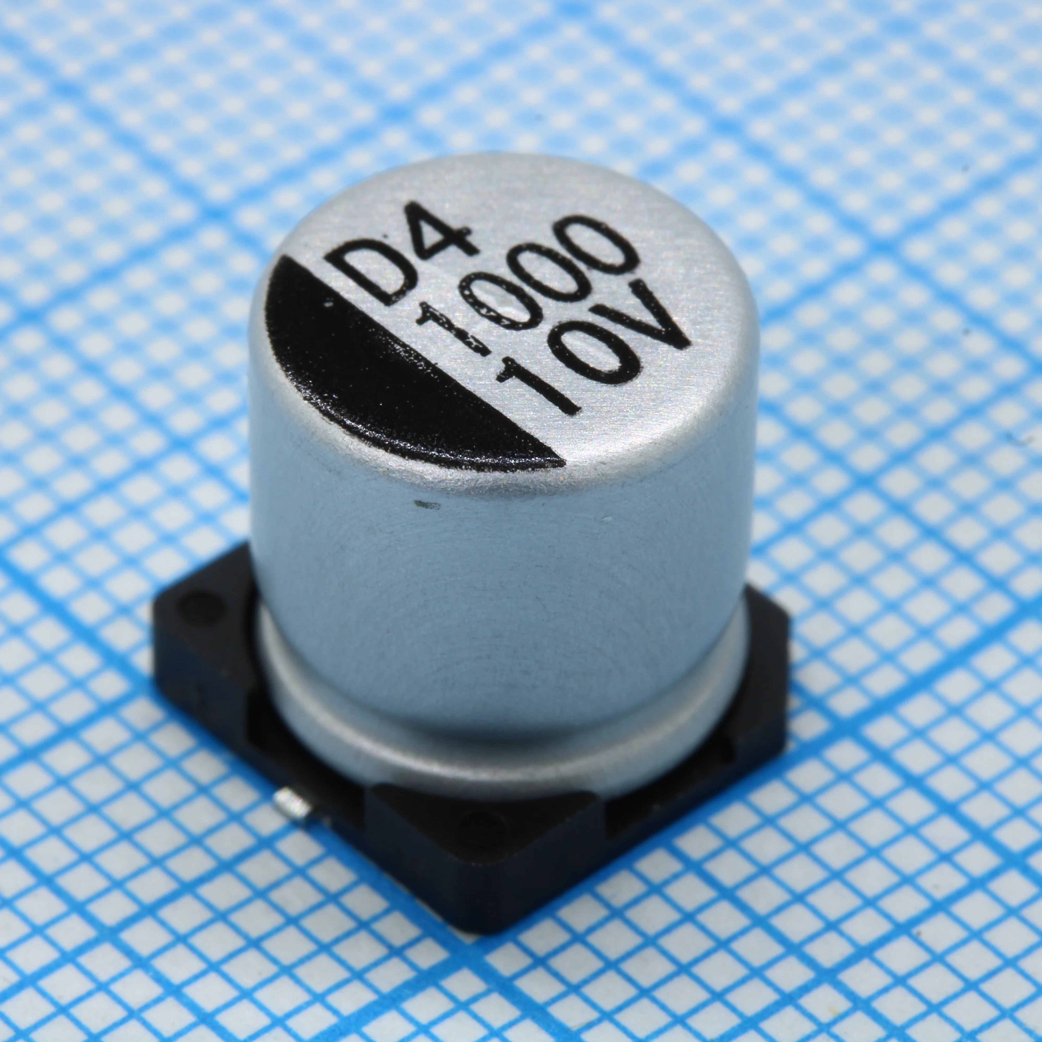 CD010M102G10PKKKV00R - Конденсатор алюминиевый электролитический SMD 1000мкФ 10В ±20% (10х10)мм 0.15Ом 670мА 3000час 105°C лента на катушке