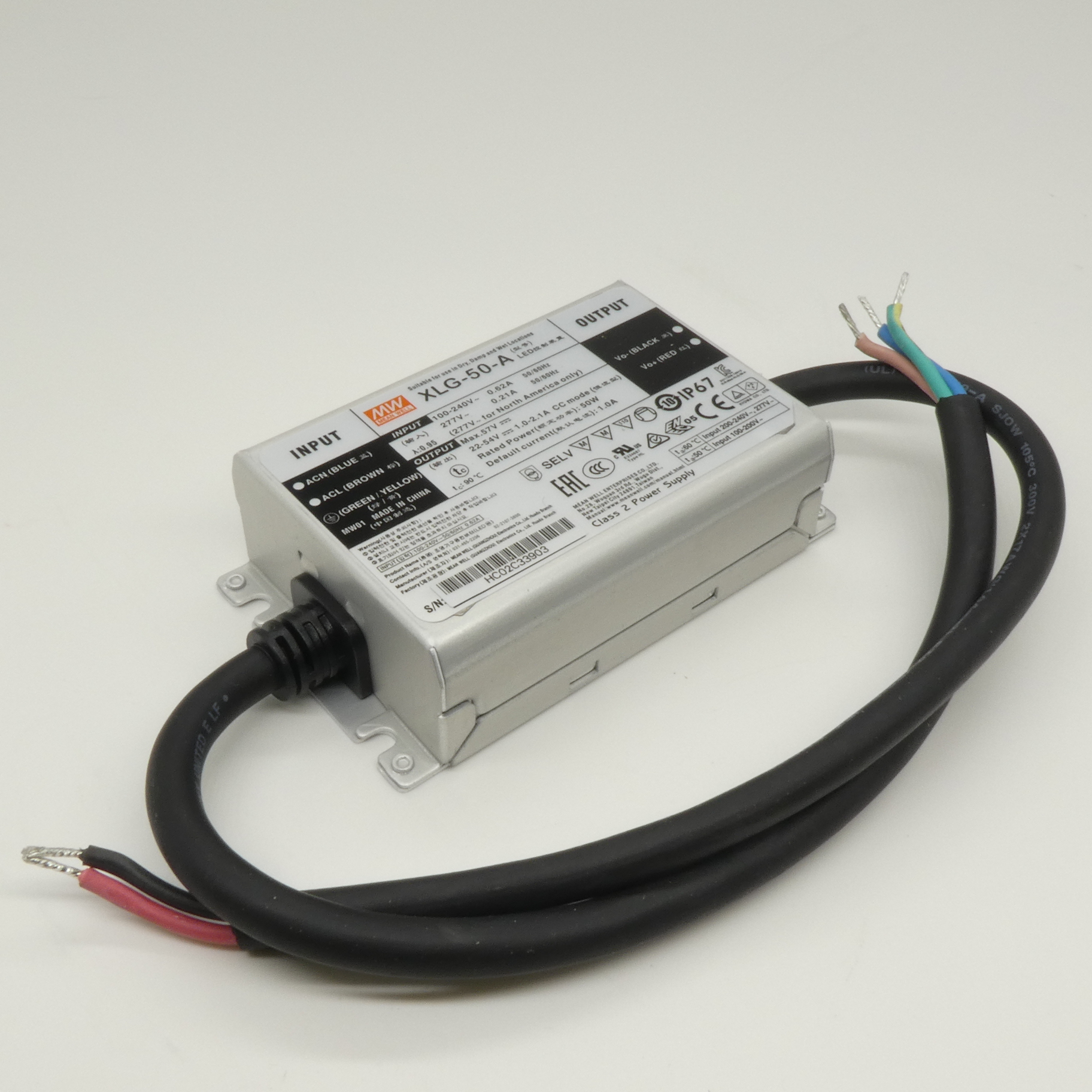 XLG-50-A - AC-DC, 50Вт, стабилизатор тока, IP67, вход 90…305В AC, 47…63Гц, ККМ, выход 530…2100мА/22…54В (режим пост. мощности), изоляция 3750В AC, в кожухе 105х63х30мм, -40…+85°С (корпус), встр. потенциометр