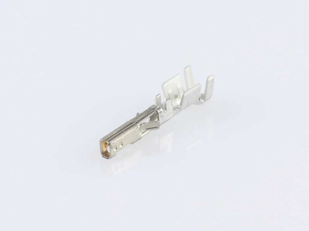430300008 - Контакт-гнездо прямой монтаж на кабель 20-24AWG серия Micro-Fit 3.0ї пакет