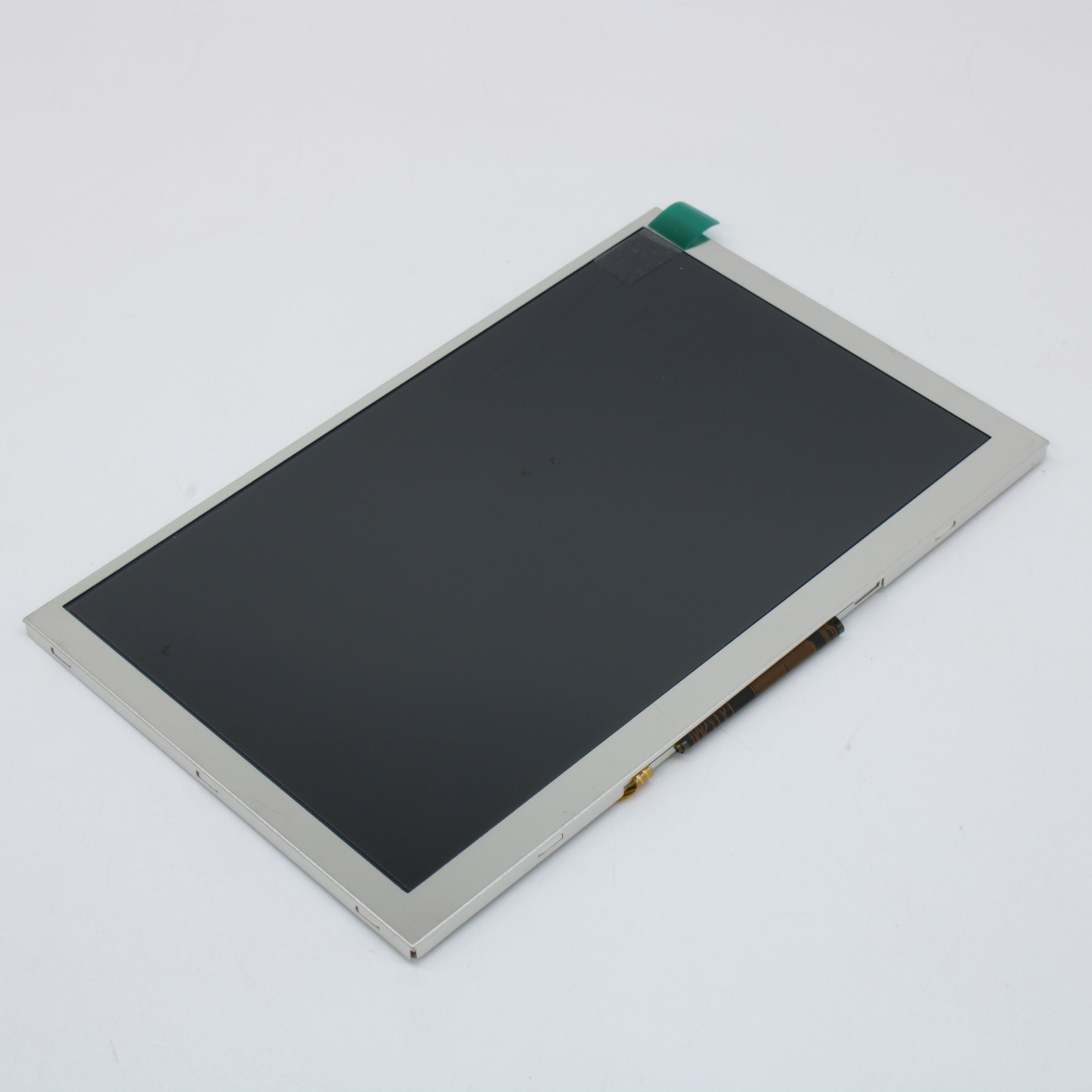 TFT-H050A1SVIST6N40 - TFT 5.0", 800xRGBx480, 24-битный TTL интерфейс, яркость 600 кд/м2, напр. питания 3.3 В, FULL o’clock, драйвер ST7262, -30...+75°С