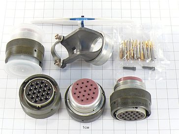 Розетка СНЦ23-19/27Р-8-б-В "5"