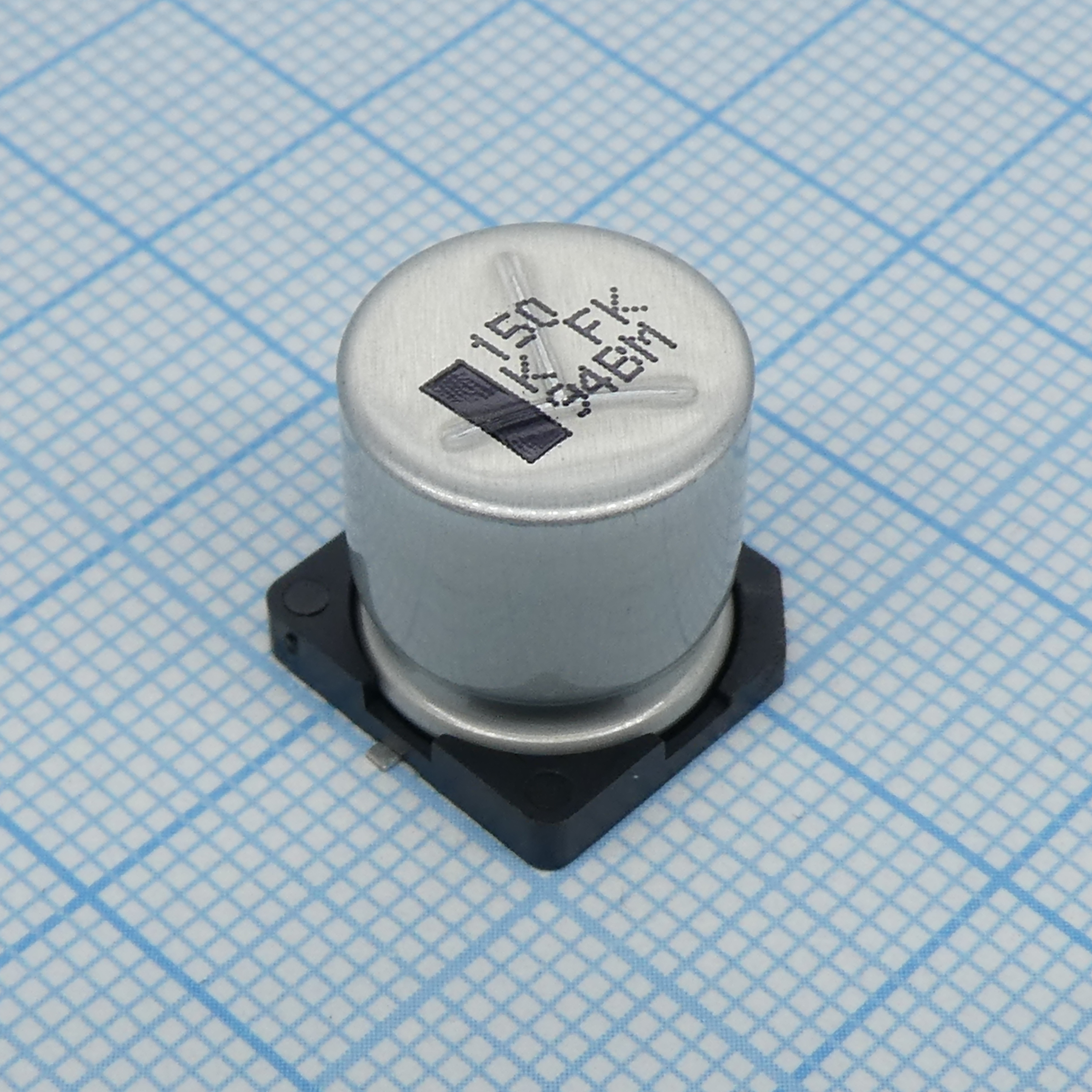 EEVFK1K151Q - Конденсатор электролитический низкоимпедансный для поверхностного монтажа 80В 150мкФ ±20%, 500mA, 2000часов, 12.5*13.5 105°C