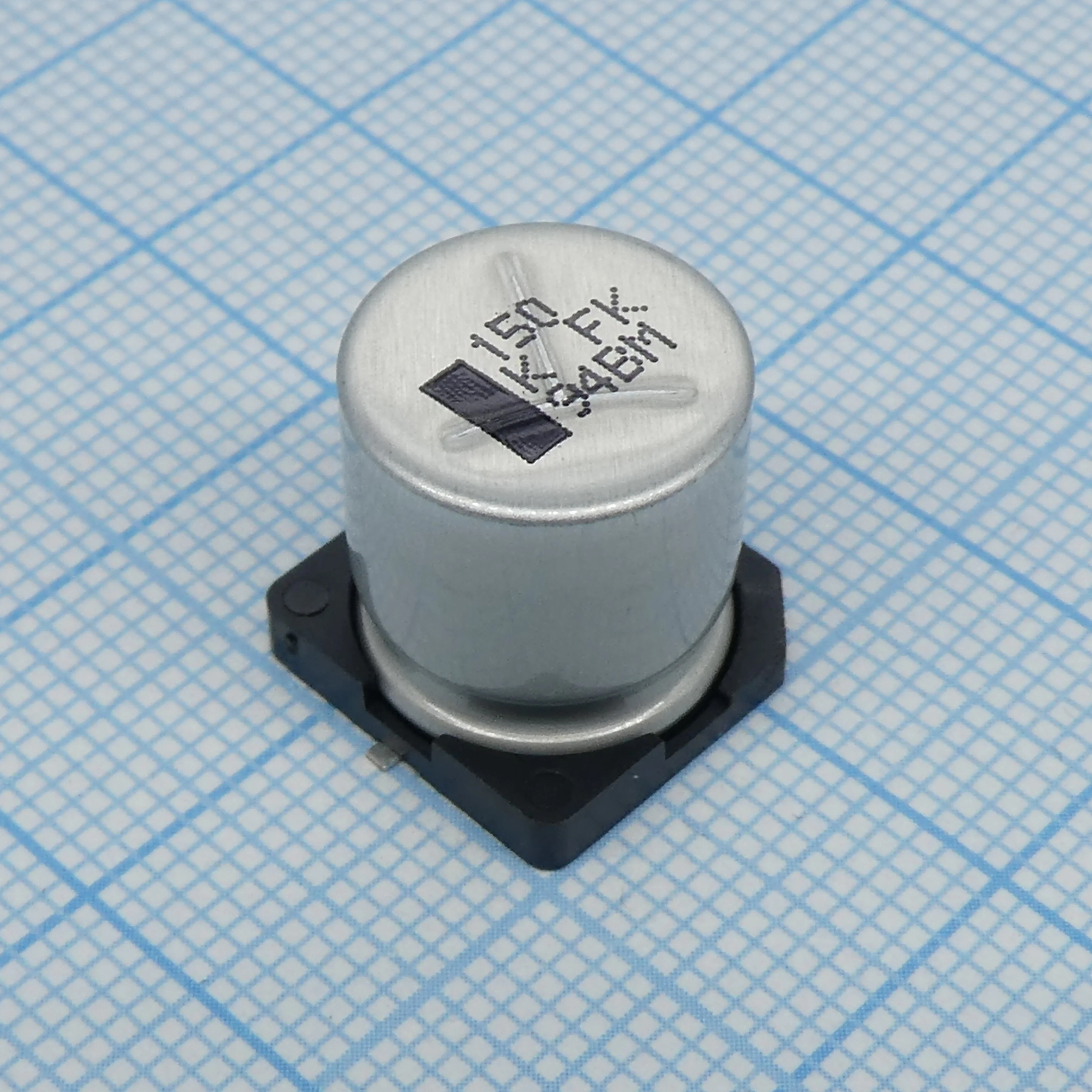 EEVFK1K151Q - Конденсатор электролитический низкоимпедансный для поверхностного монтажа 80В 150мкФ ±20%, 500mA, 2000часов, 12.5*13.5 105°C