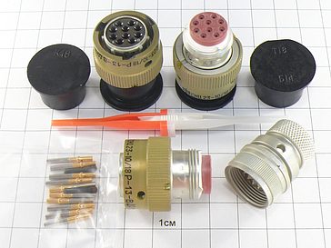 Розетка СНЦ23-10/18Р-13-В "5"