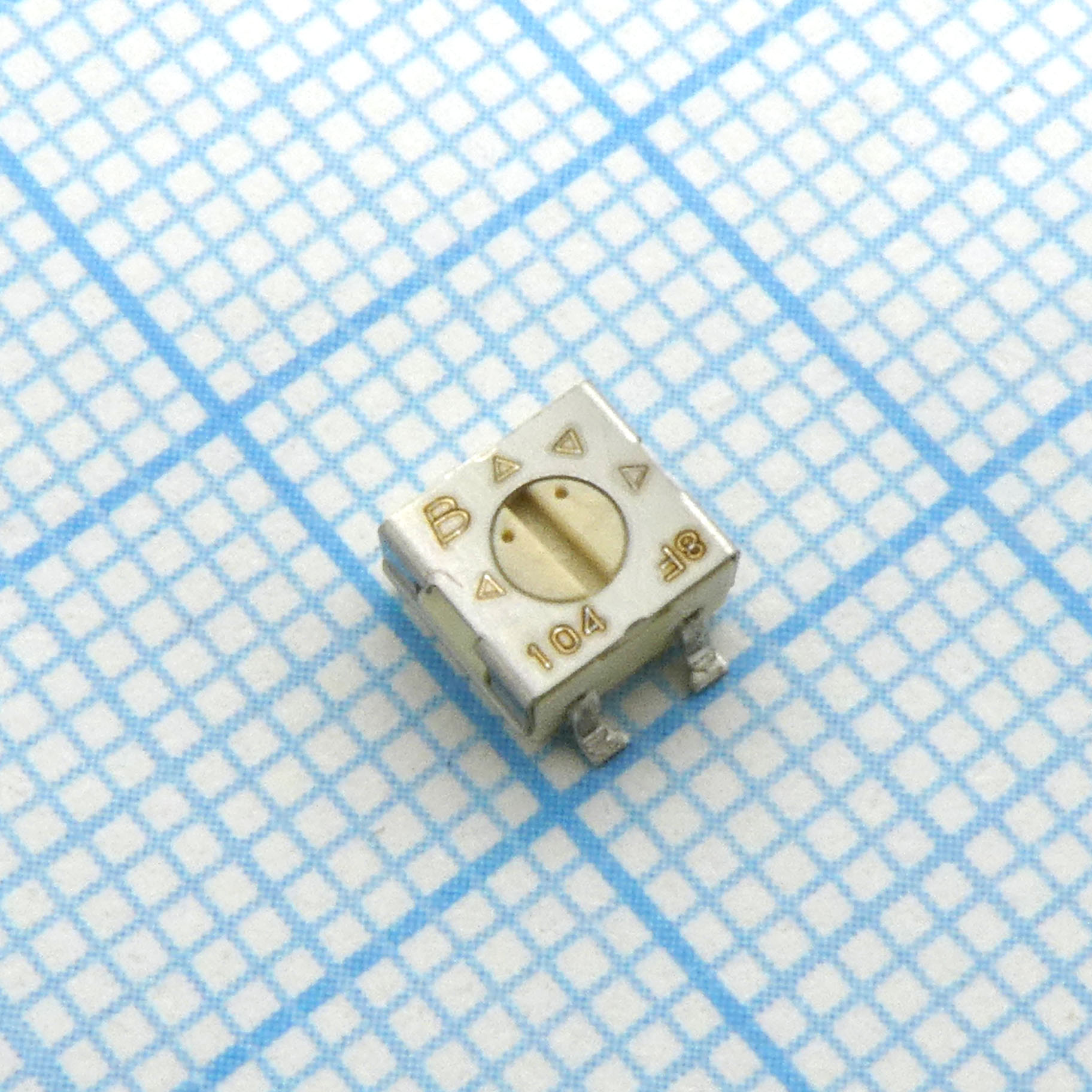 3314G-1-104E - Потенциометр однооборотный керметный 100кОм 0.25Вт SMD