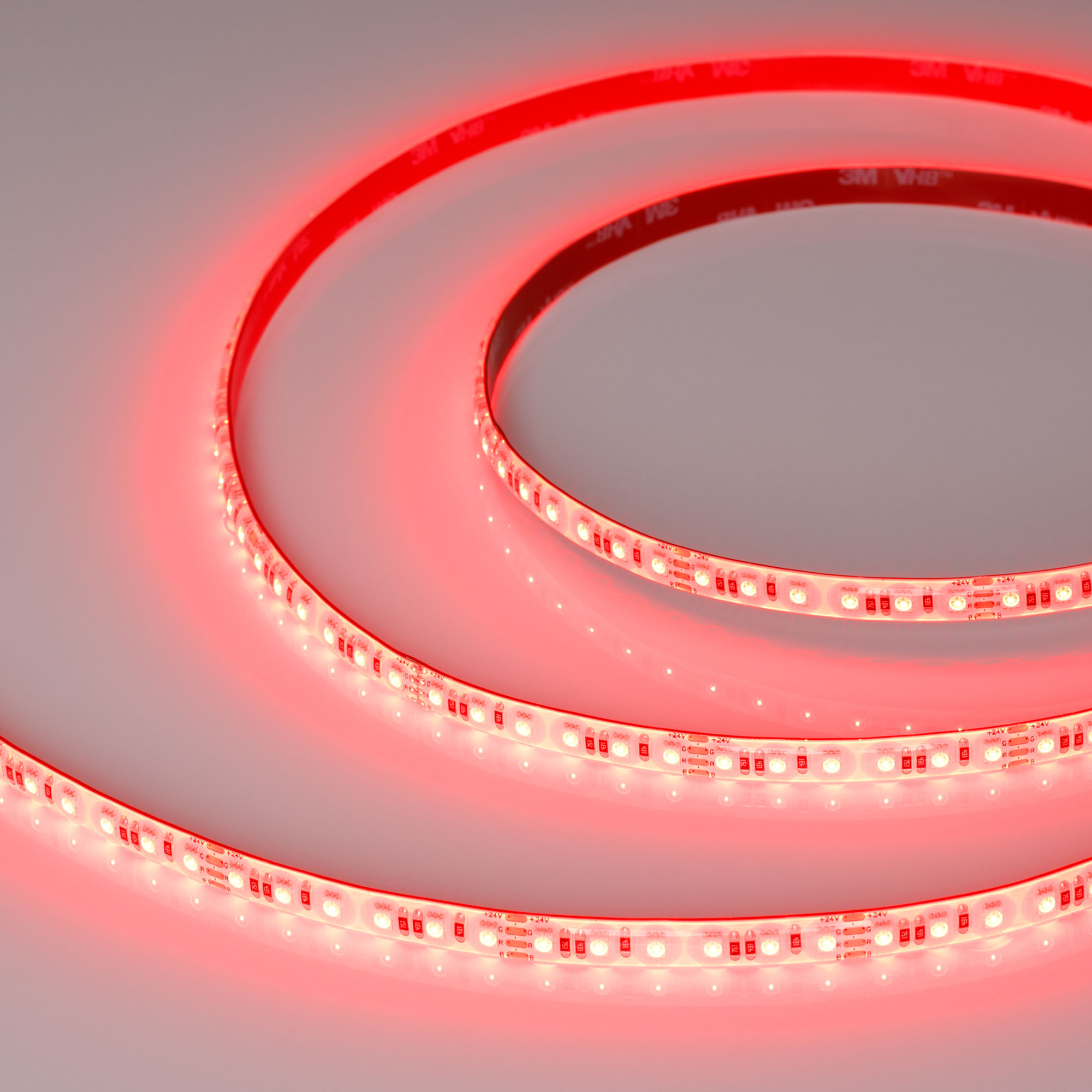 Лента герметичная RTW-SE-A120-8mm 24V RGB (12 W/m, IP65, 2835, 5m) 042906 - Светодиодная лента RTW серии A120, герметичная IP65 (SE - силиконовое покрытие). Светодиоды SMD 2835, 120 шт/м (600шт на 5м), белая плата, скотч 3М. Цвет RGB, угол 120°. Питание 2