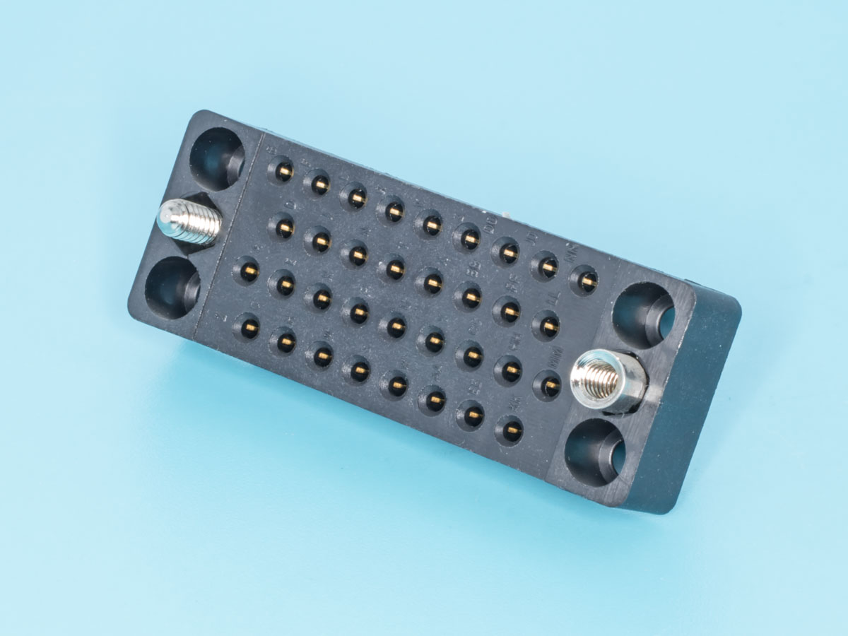 V35FB - Разъем V35, гнездо на плату