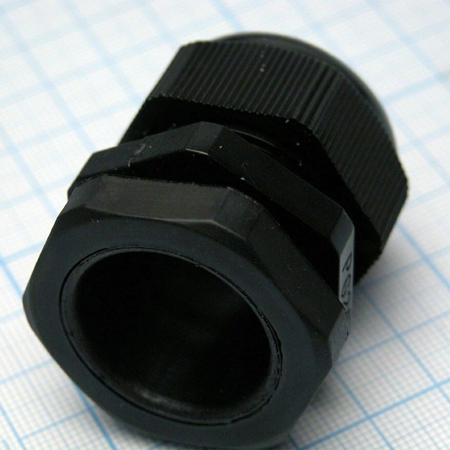 Кабельный ввод PG-25 черный - Кабель ввод, крепление на панель