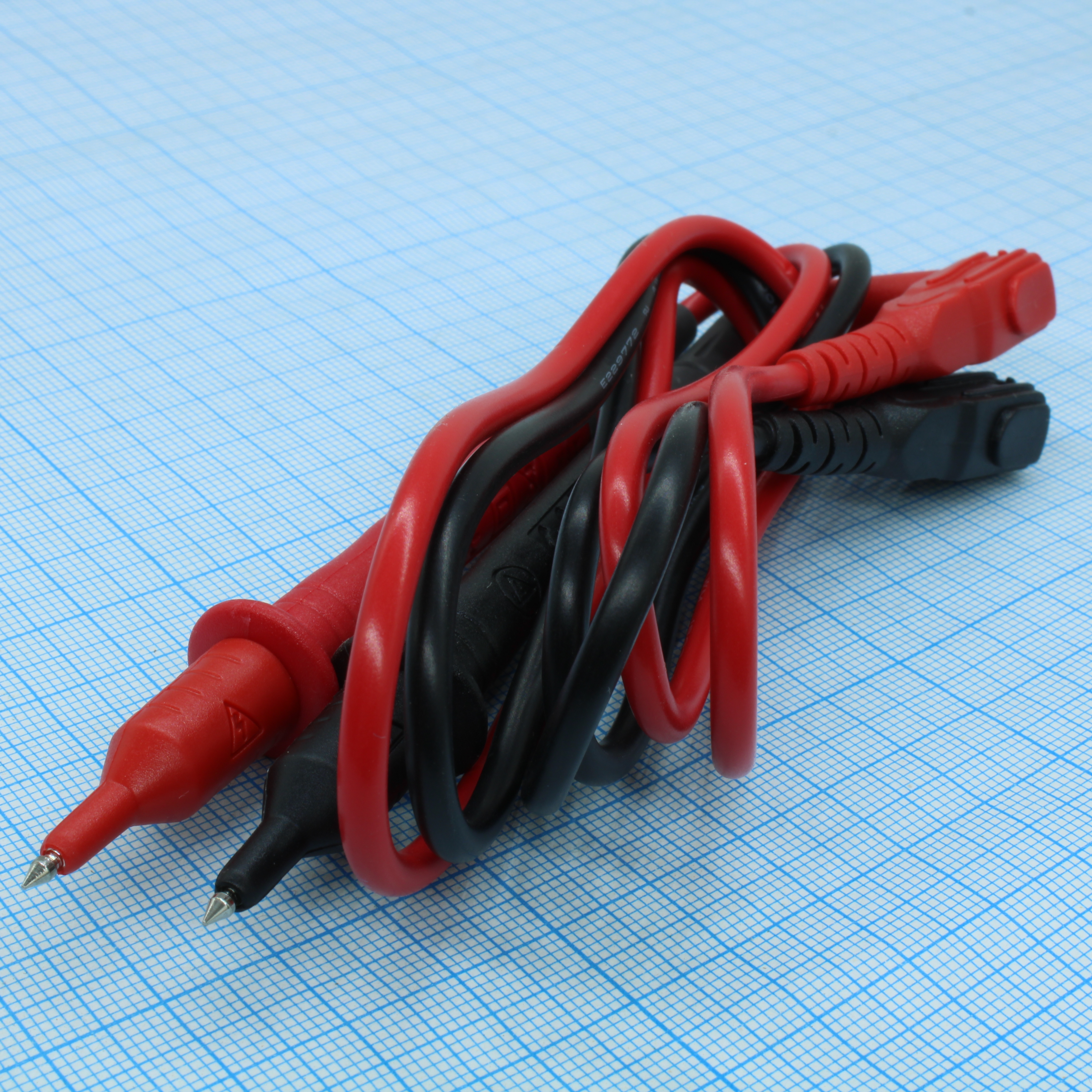 T3033U - Щупы для мультиметра CATIII 1000V длина 800мм