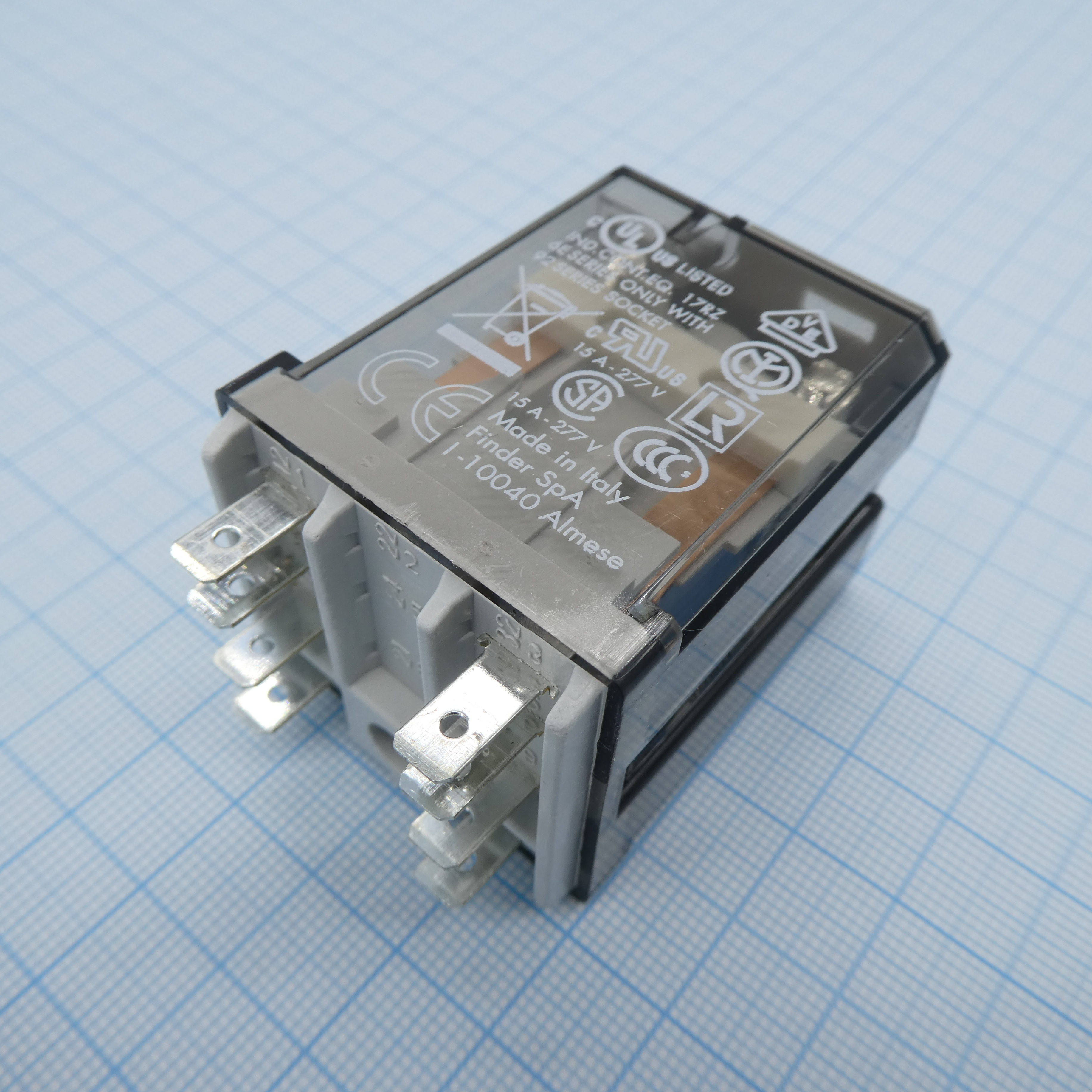 62.32.9.110.0060 - Силовое реле; 2 перекидных контакта 16А (= 110В DC)