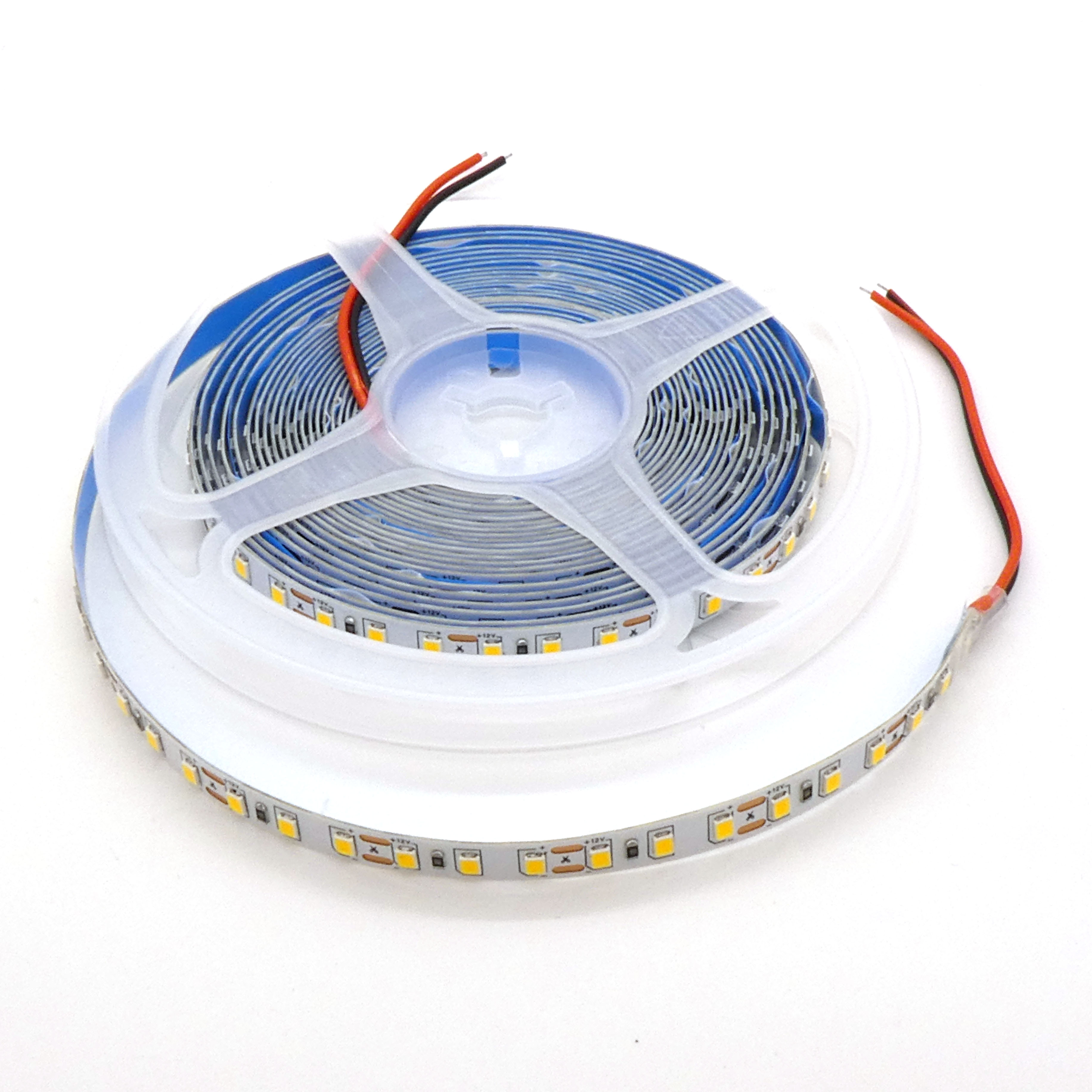 LED-лента 3528 WW/120 чипов/1м/12V - самоклеящаяся / белая тёплая / 120 чип диодов 3528 на метр / потребляемая мощность 9,6 Вт/м / 840Лм/м / 3000k / 8мм