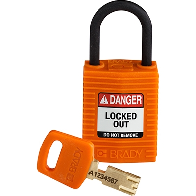 gws150185 - Замок SafeKey нейлоновый компактный, нейлоновая дужка, высота дужки – 25 мм, диаметр дужки – 4.3 мм, нейлоновый корпус, размеры корпуса – 43х32х19 мм, цвет – оранжевый, 1 шт/упак