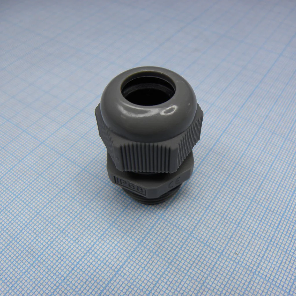 DDL-PG13.5P-1 (grey) - Кабель ввод, крепление на панель, гайка для крепления на панель приобретается отдельно