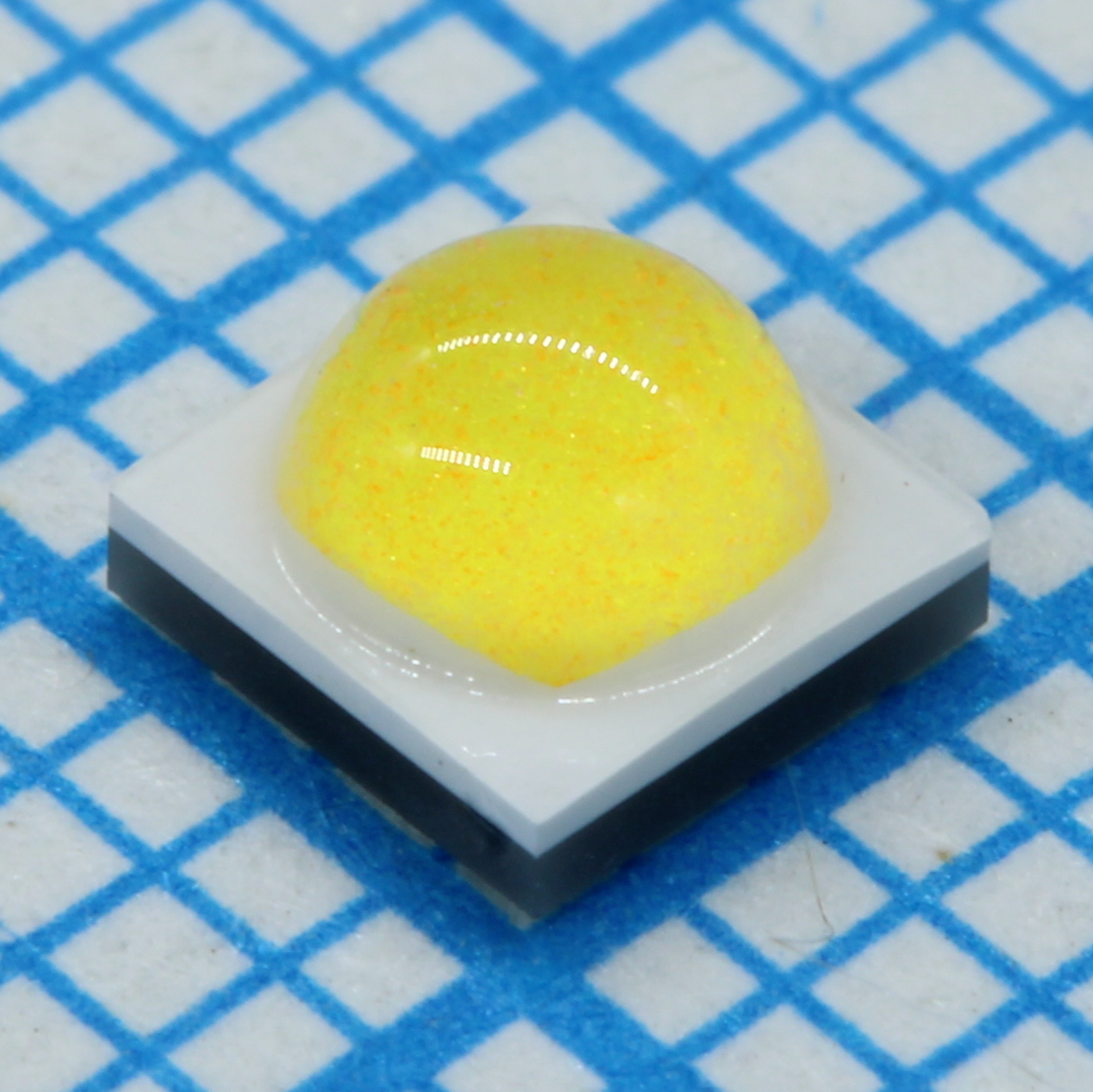 HL-C3535K29W5PB(Ra2)-FC-LVR2-F (5000K) - Светодиод smd 3,45х3,45x2,3мм/белый/5000К/ 450Лм при 1050мА/ Ifmax=3000mA/ 4Вт/2.81В/ CRI=80/ 130°