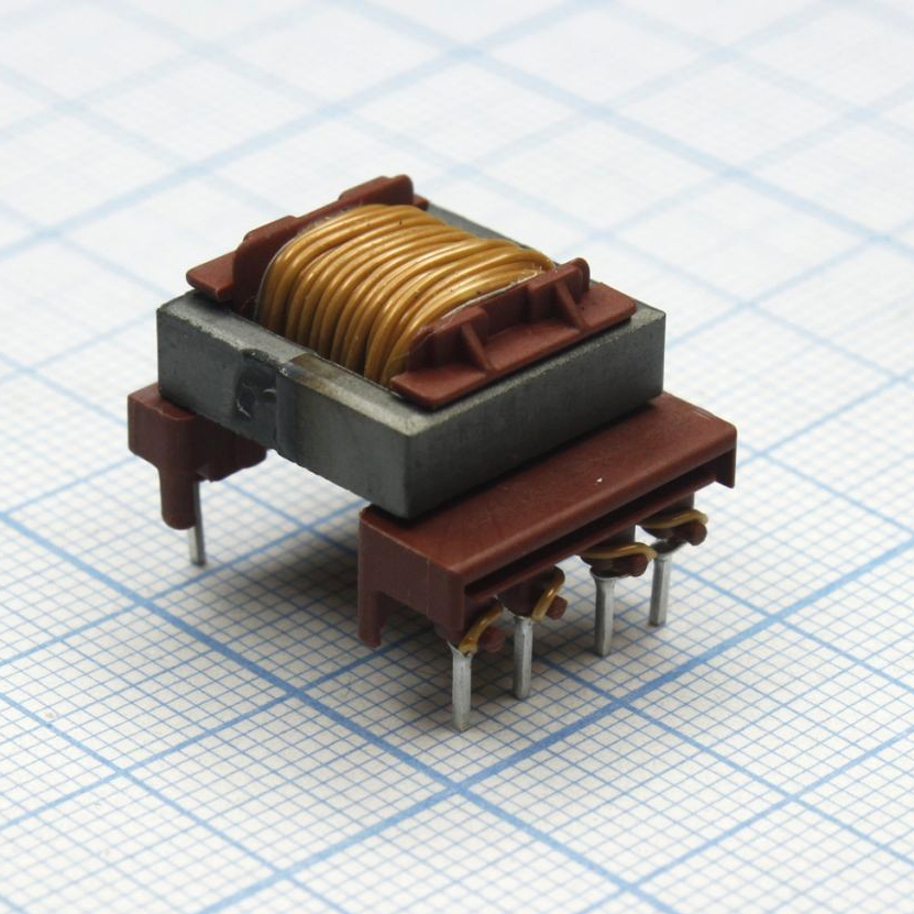 V 50102 - Обратноход. преобр. 5W 85V-265V/2*12V 2*210mA(TNY264)