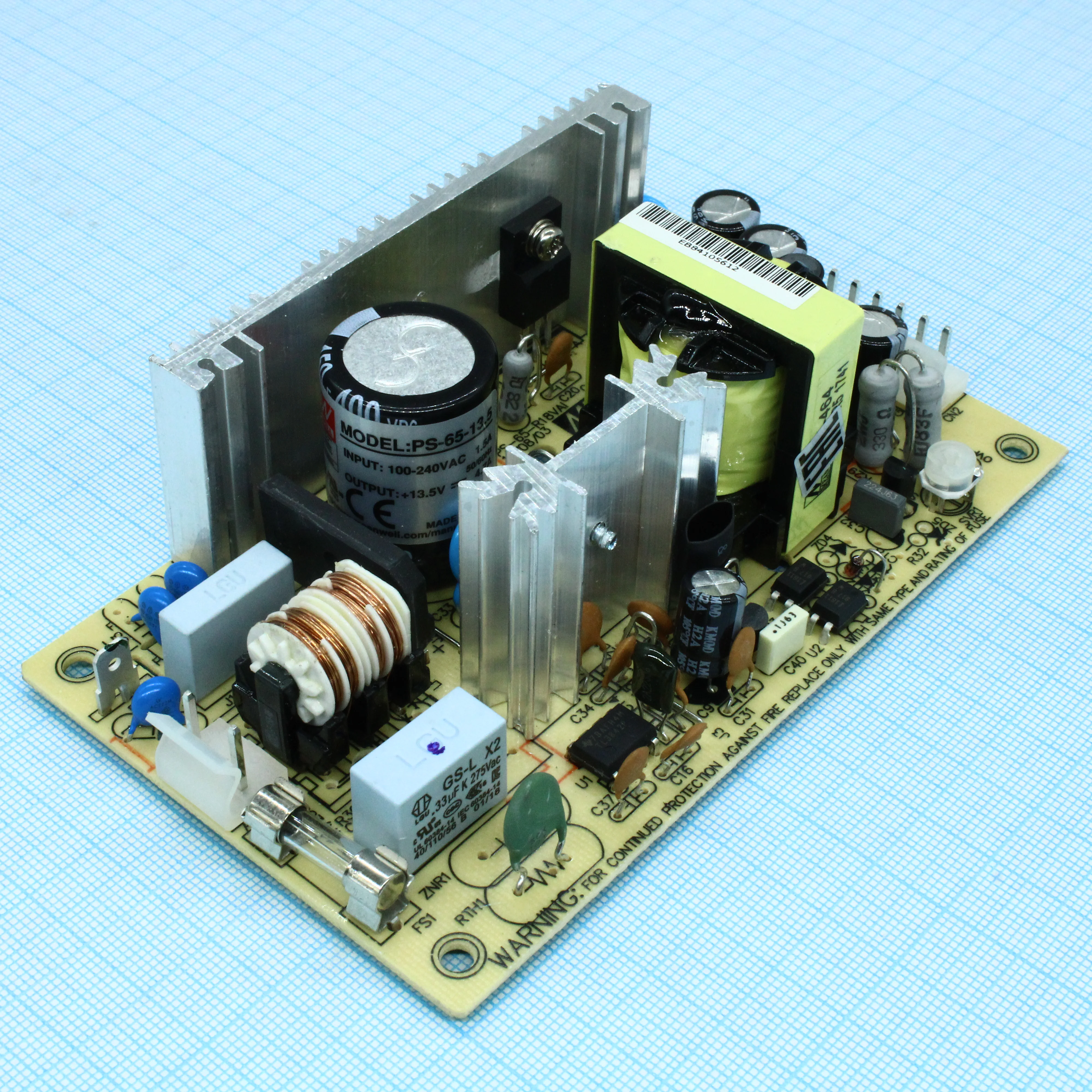 PS-65-13.5 - AC-DC, 65Вт, выход 13.5/5,4A, рег. вых=±10%Uном, вход 85…264V AC, 47…440Гц /120…370В DC, изоляция 3000В AC, открытая плата 127х76х40мм, -10…+60°С