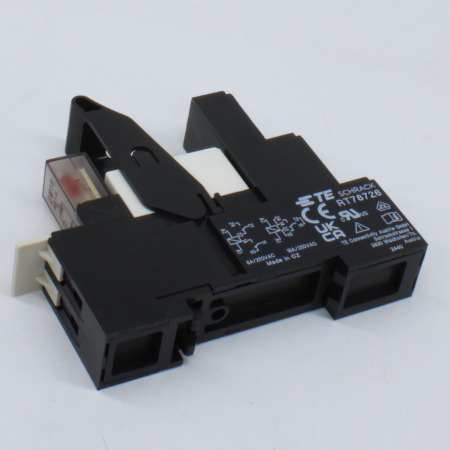 5-1415073-1 - Реле силовое 16А одна группа на переключение катушка 24 В переменного тока