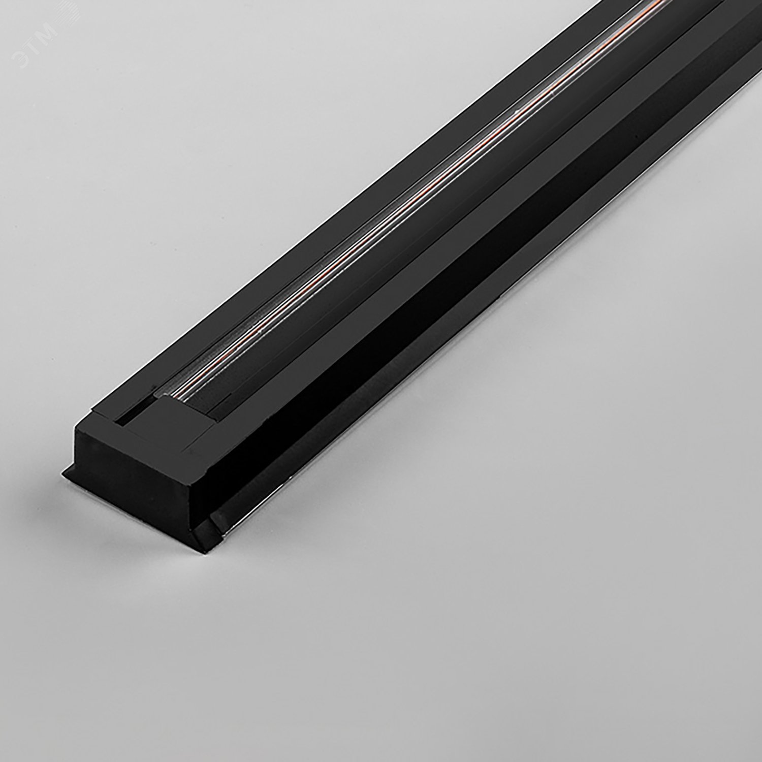 Шинопровод для трековых светильников 3м черный (в наборе токовод заглушка крепление) 10342