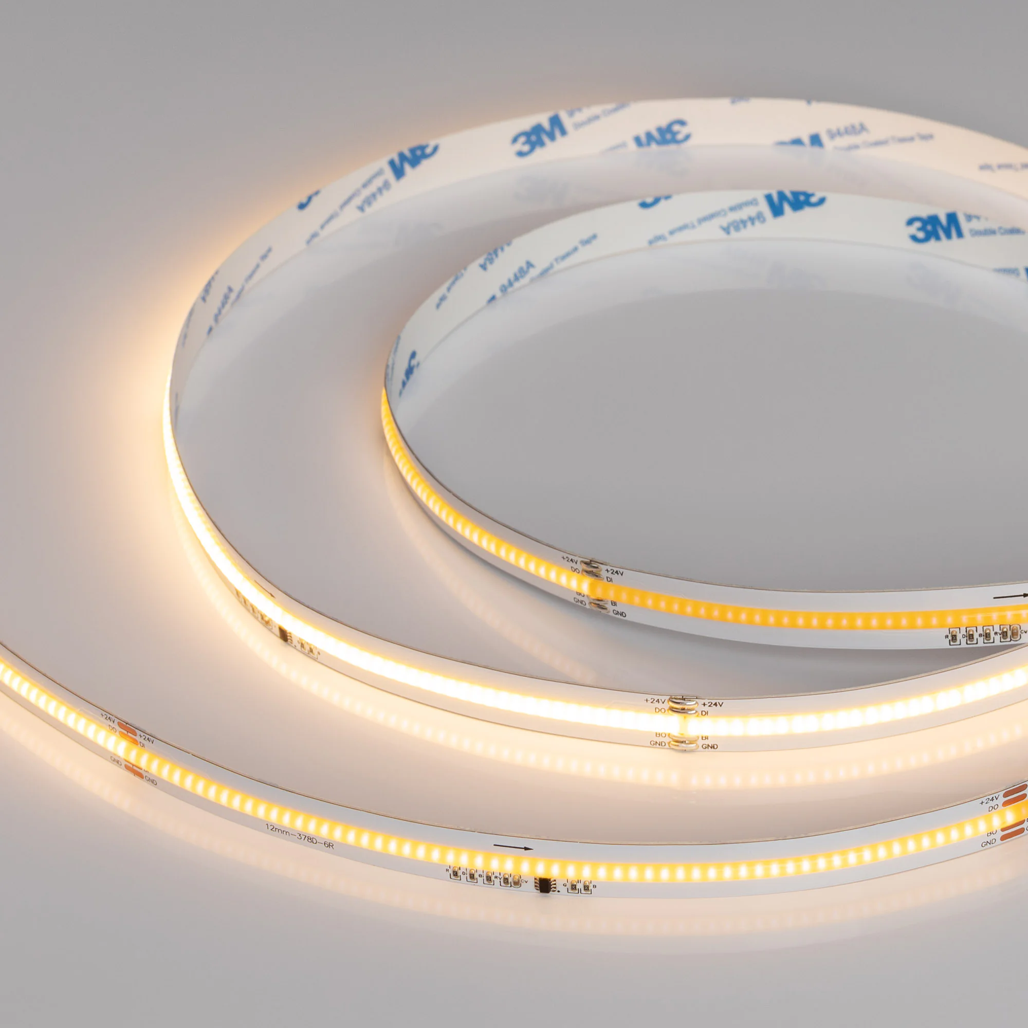 Лента SPI-COB-X378-12mm 24V Warm2700-PX63-BPT (7 W/m, IP20, 5m) 041737 - Светодиодная лента SPI-X378, открытая IP20, микросхема WS2818B. Светодиоды CSP 378 шт/м (1890шт на 5м), 1 pixel = 63 LED, белая плата, скотч 3М. Цвет ТЕПЛЫЙ 2700K, высокий индекс цве