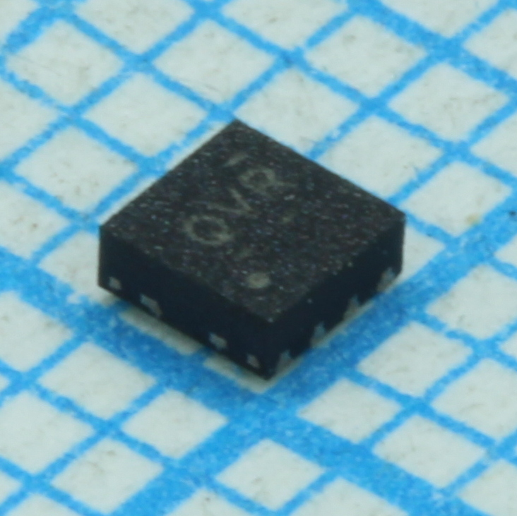 TPS62080DSGR - Преобразователь постоянного тока понижающий синхронный подстраиваемый 1.2А