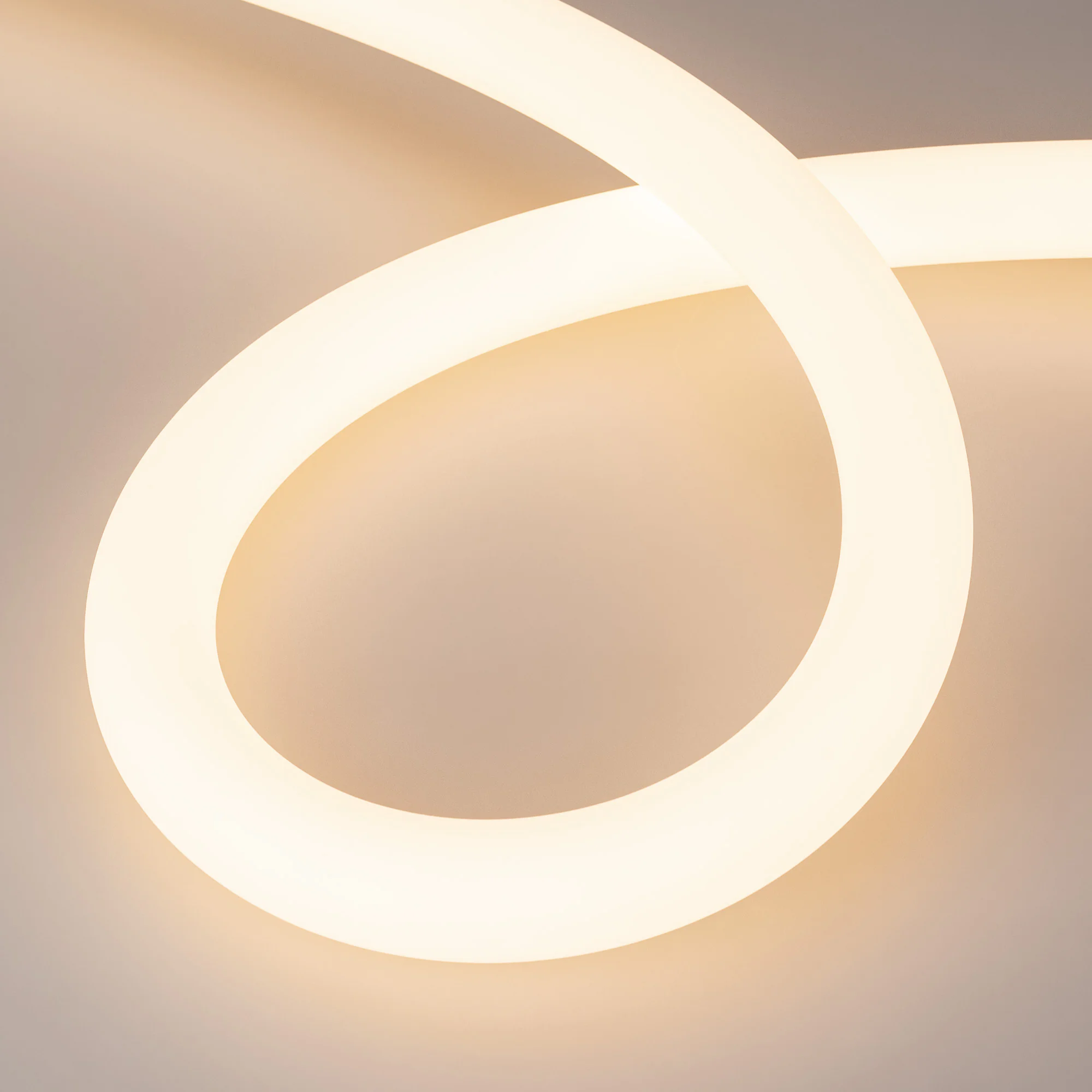 Лента герметичная MOONLIGHT-SIDE-A336-D40mm 24V Warm2700 360deg (15 W/m, IP65, 2835, 5m, wire x1) 039320 - Гибкая герметичная лента (неон серии MOONLIGHT), сечение 40х40 мм. Светодиоды SMD 2835 336 шт/м. Цвет свечения ТЁПЛЫЙ БЕЛЫЙ (2700 К), индекс цветопе