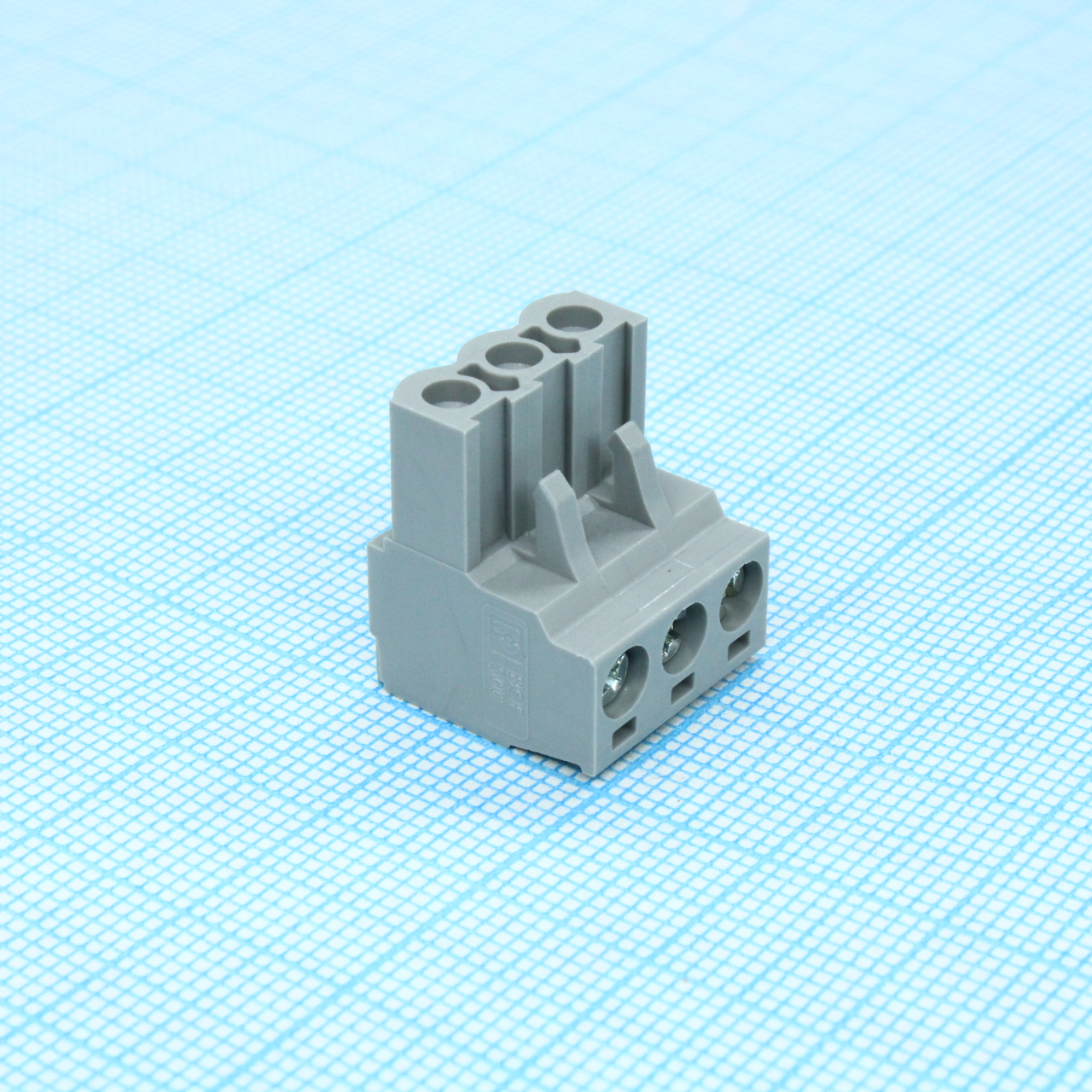BCP-500- 3 GY - Разъемы для печатной платы, номинальный ток: 12 A, расчетное напряжение (III/2): 320 В, номинальное сечение: 2,5 мм?, полюсов: 3, размер шага: 5 мм, тип подключения: Винтовой зажим с натяжной гильзой, цвет: сигнальный серый