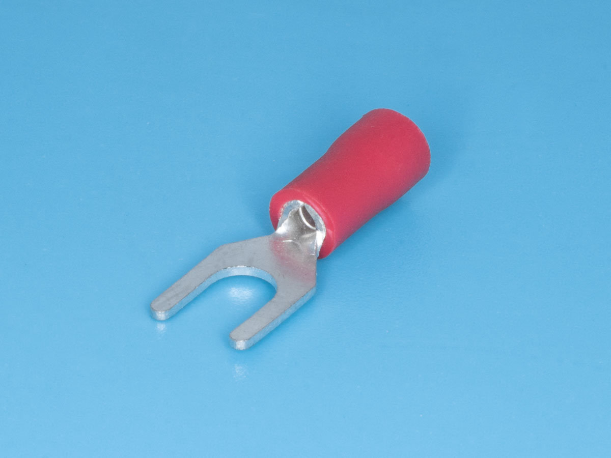 TYI-1.25-4 - Клемма тип "U" 4,3мм, на провод 0,25-1,5мм, изолированная, кратно 100шт.