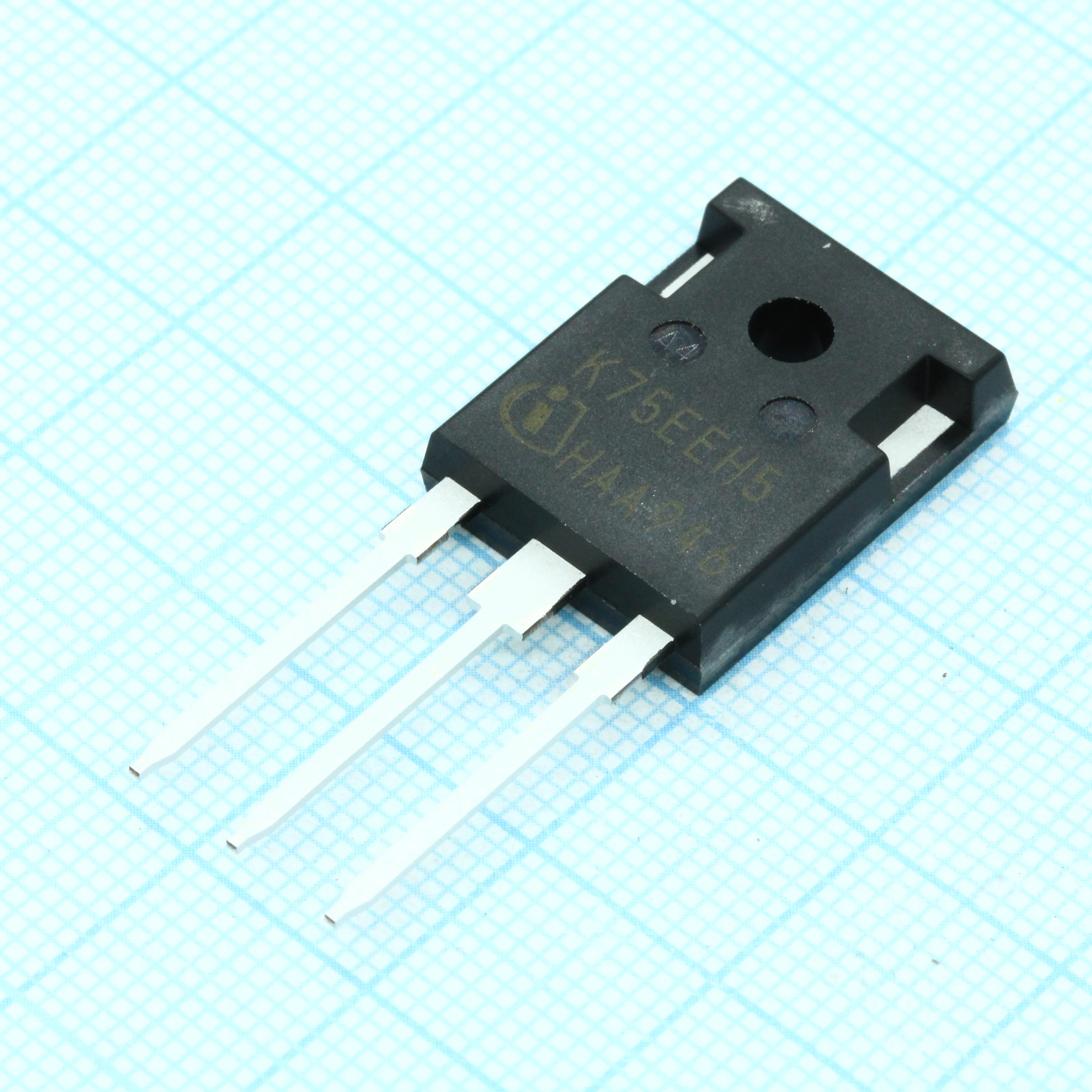 IKW75N65EH5XKSA1 - Биполярный транзистор IGBT, 650В 90А 395Вт [TO-247]