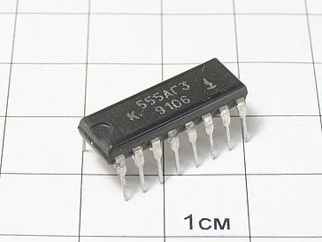 Микросхема К555АГ3
