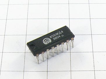 Микросхема К561ИД4