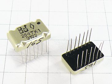 Микросхема 204ТК1