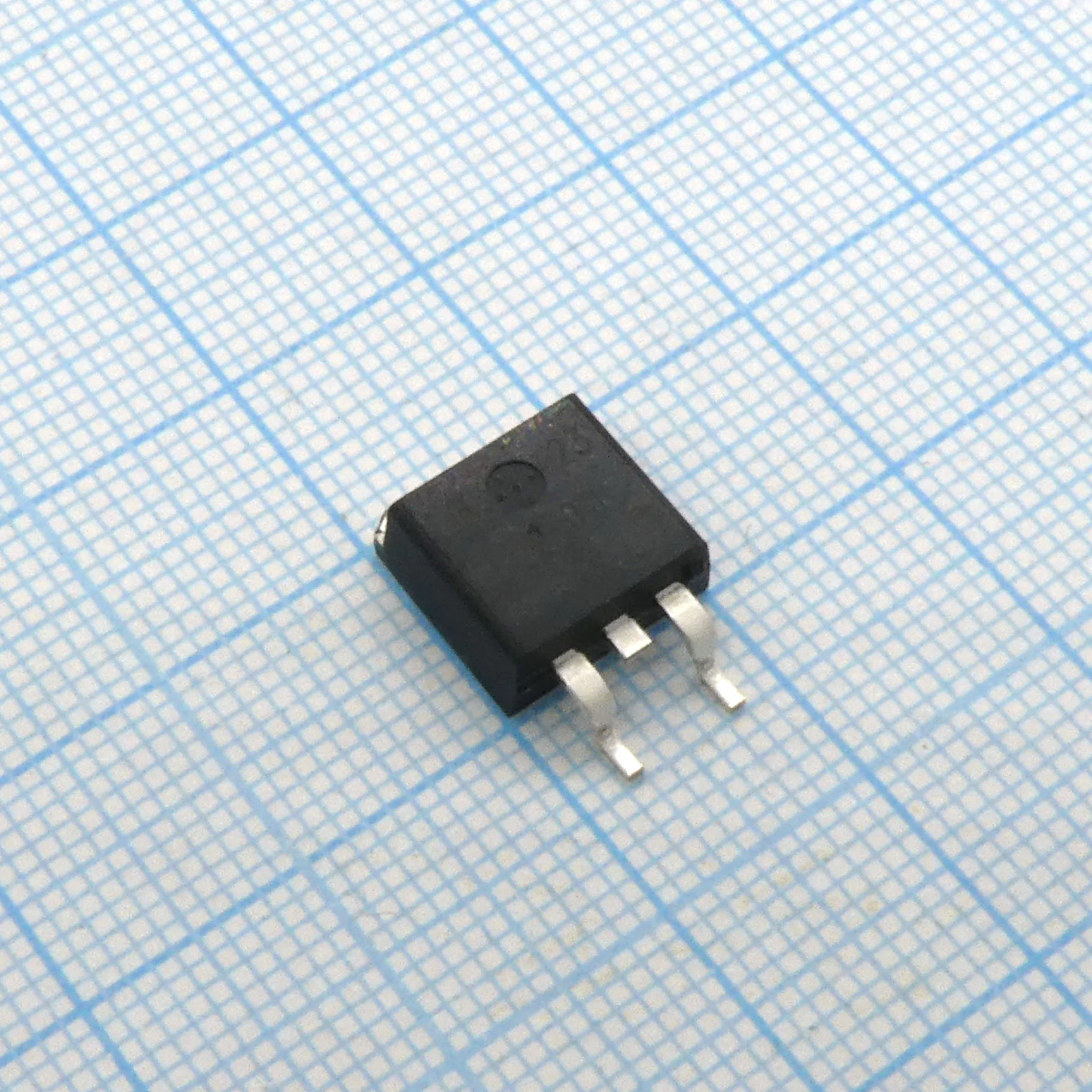 MBRB20100CTG - Диод Шоттки х2 100V 2x10А  0.75V общ. катод