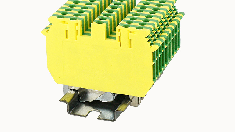 Заземляющая клемма PCDK2.5-PE-01P-1Y - Заземляющая клемма, 4 точки подключения, тип фиксации провода: винтовой, номинальное сечение: 2.5 мм кв., ширина: 5,2 мм, цвет: желто-зеленый, зажимная клетка - латунь, винтовая перемычка, тип монтажа: DIN35