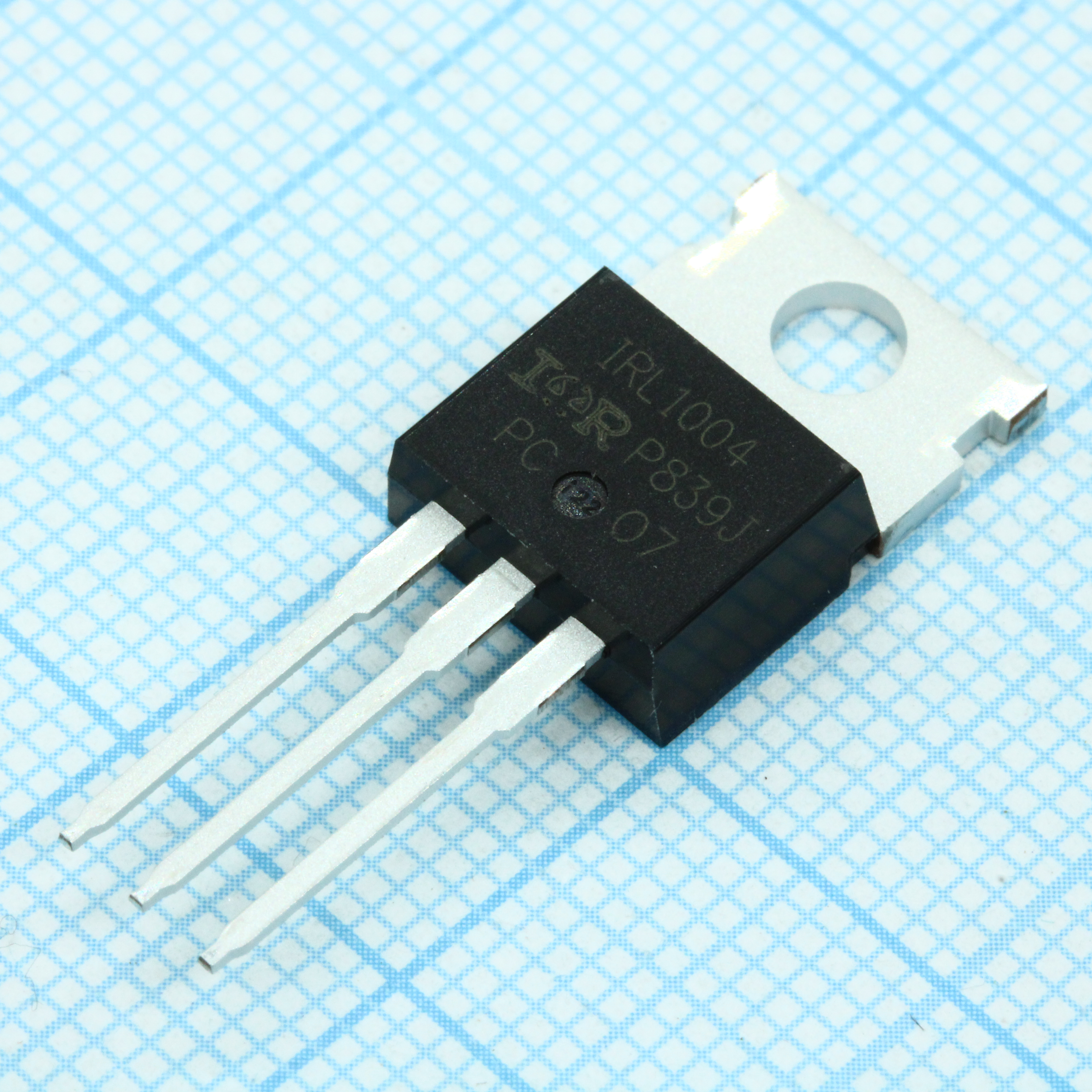 IRL1004PBF - Транзистор полевой MOSFET N-канальный 40В 130А 200Вт