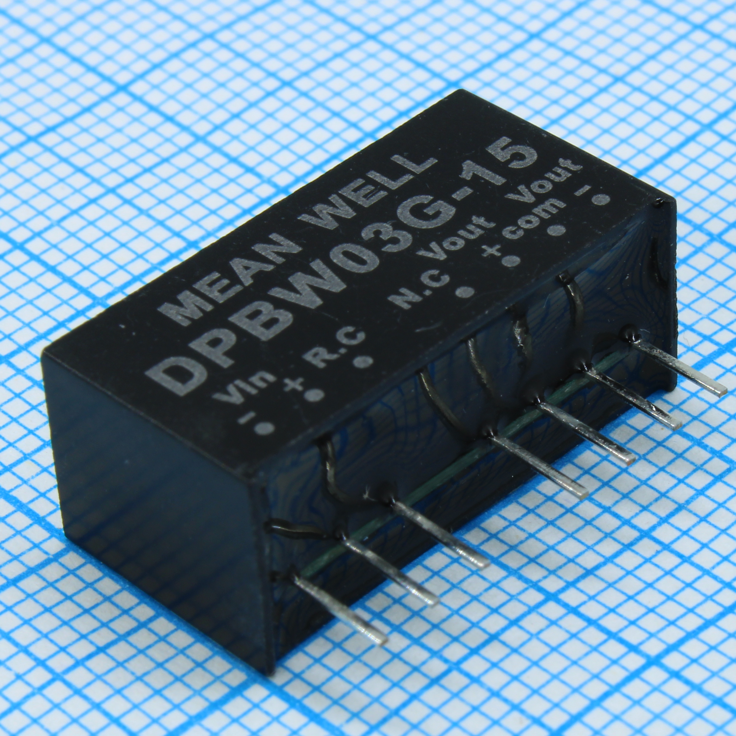 DPBW03G-15 - Преобразователь DC/DC, 3Вт, Uвх=18…75В, Выход ±15В/±100мА, изоляция 1500В DC, корпус SIP8 21.8х9.2х11.1мм, -40°С…+85°С