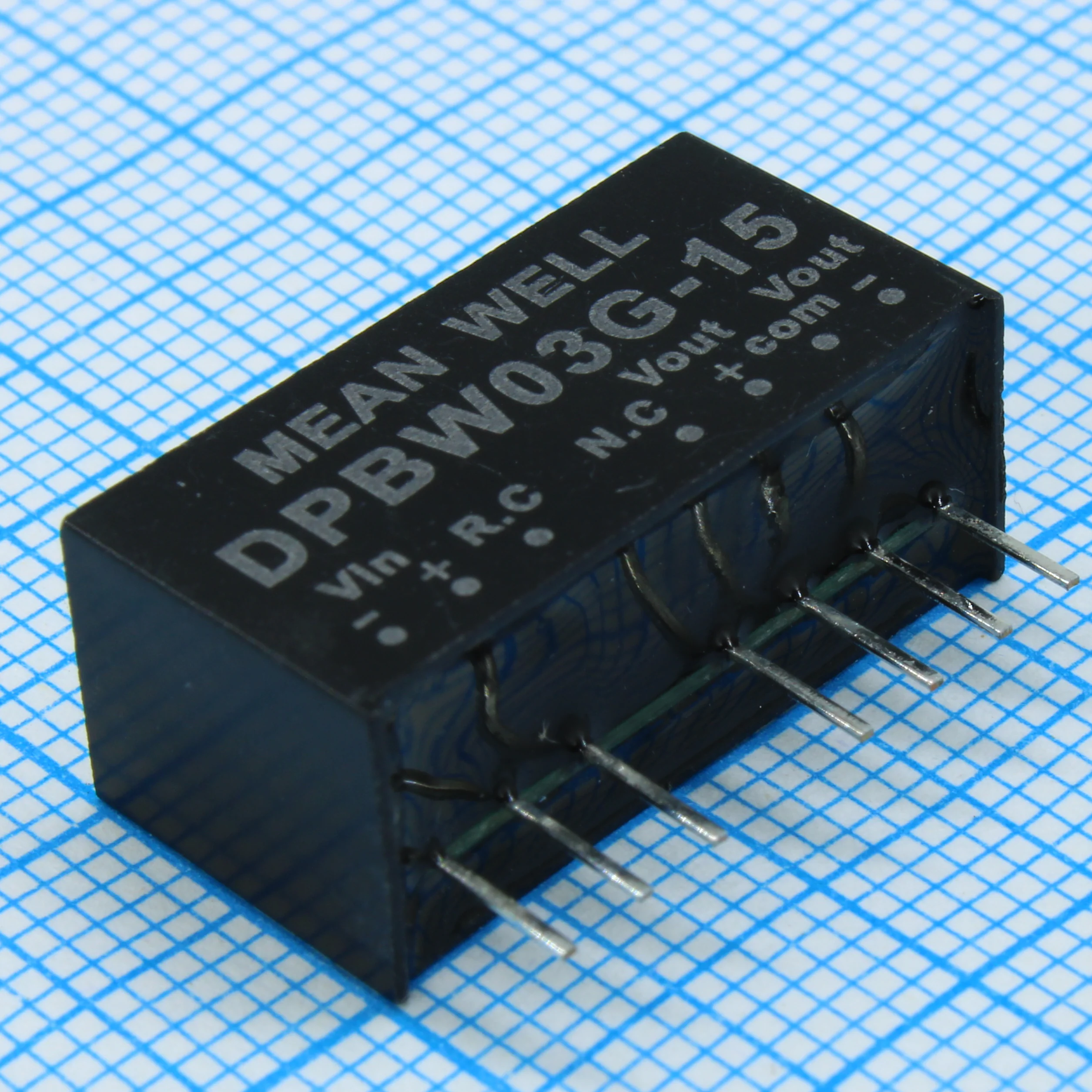 DPBW03G-15 - Преобразователь DC/DC, 3Вт, Uвх=18…75В, Выход ±15В/±100мА, изоляция 1500В DC, корпус SIP8 21.8х9.2х11.1мм, -40°С…+85°С