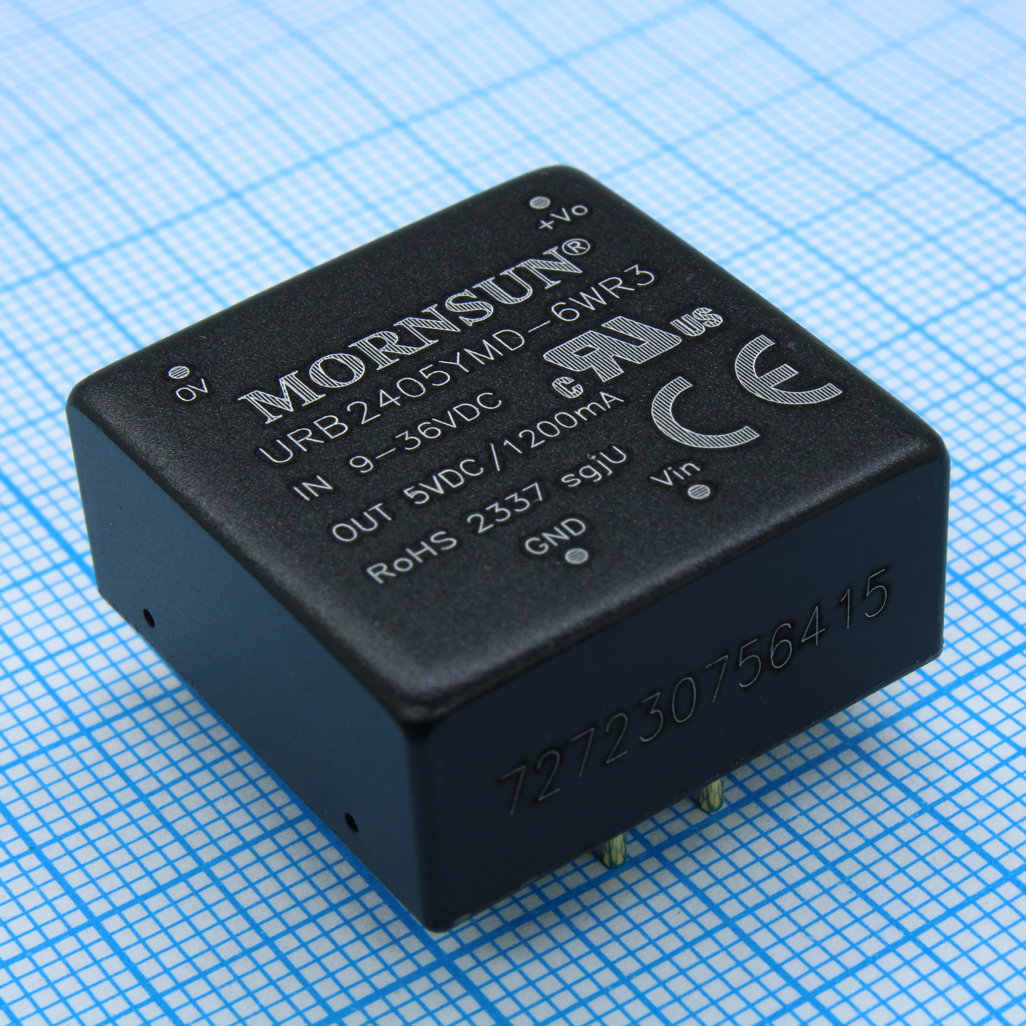 URB2405YMD-6WR3 - Преобразователь DC/DC мощность, Вт: 6 вход 24(9-36)В выход 5В изоляция: 1500В, 25.4*25.4*11.7мм