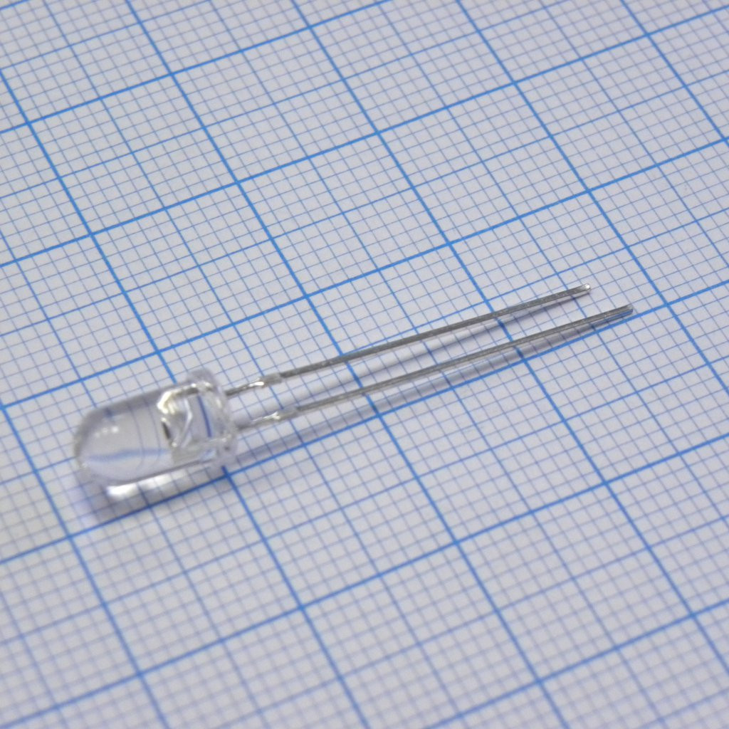 C503D-WAN-CCBEB151 - Светодиод 5мм/белый/9000K/28200-64600мкд/прозрачный/15°