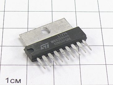 Микросхема L7274