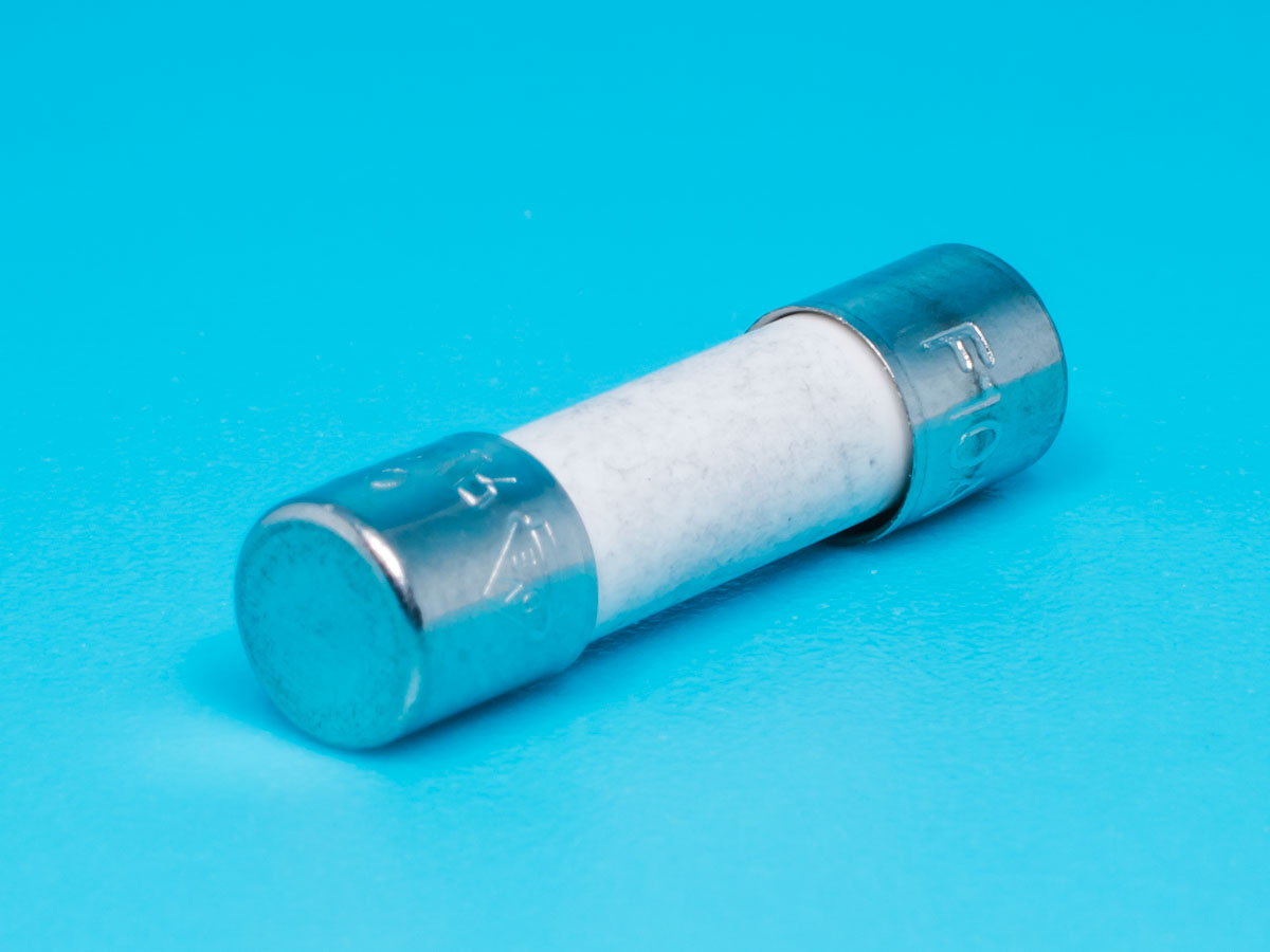 FS-52KQ-10.0/250 - Предохранитель 5х20мм, керамический, сверхбыстрый, 10А/250В(UBM)