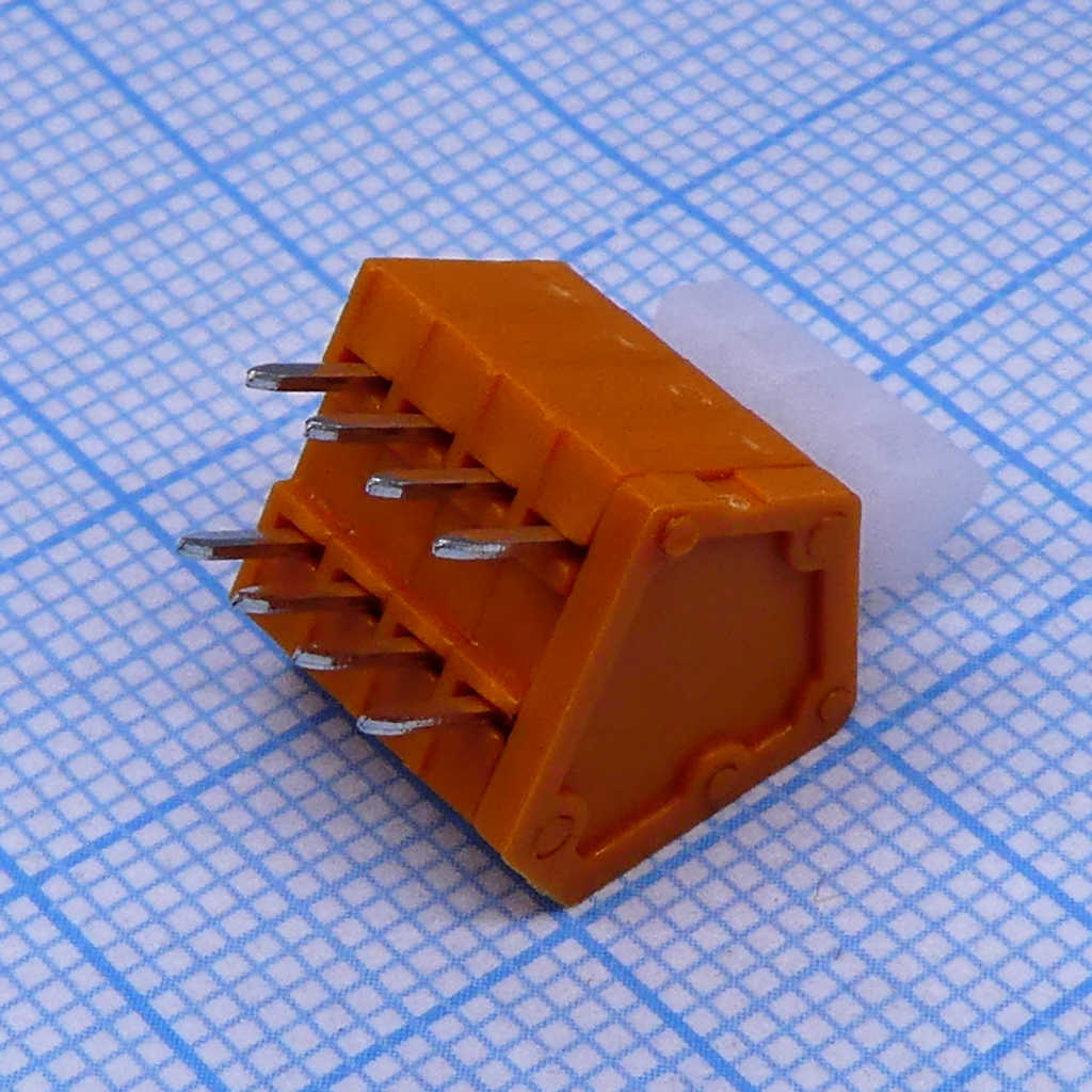 DG240-2.54-04P-15-00A(H) - Пружинный клеммник на плату 4 контакта шаг 2.54мм оранжевый