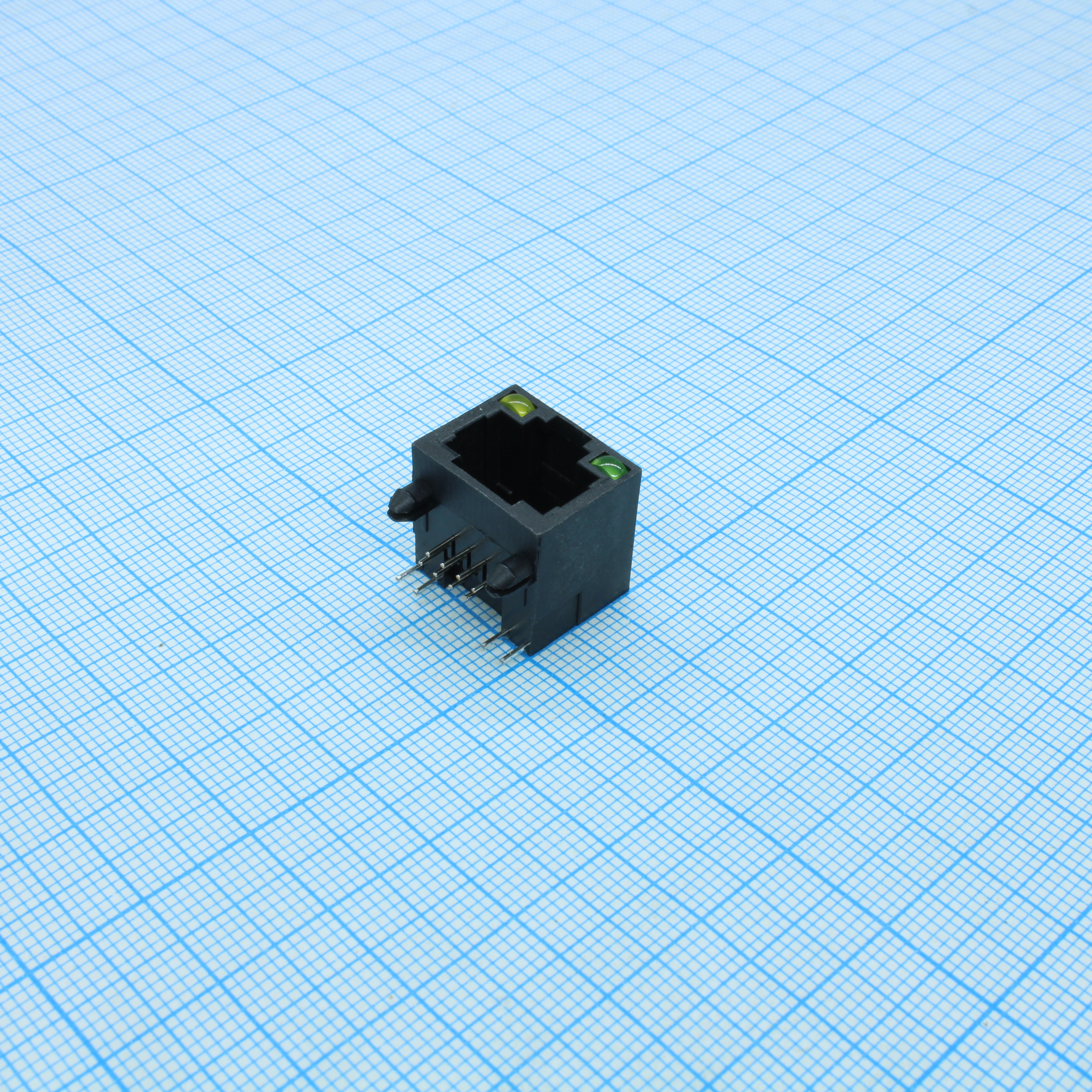 DS1128-13-S8B8A - Гнездо RJ45 на плату, 8p8c., встроенный светодиод зеленый /желтый