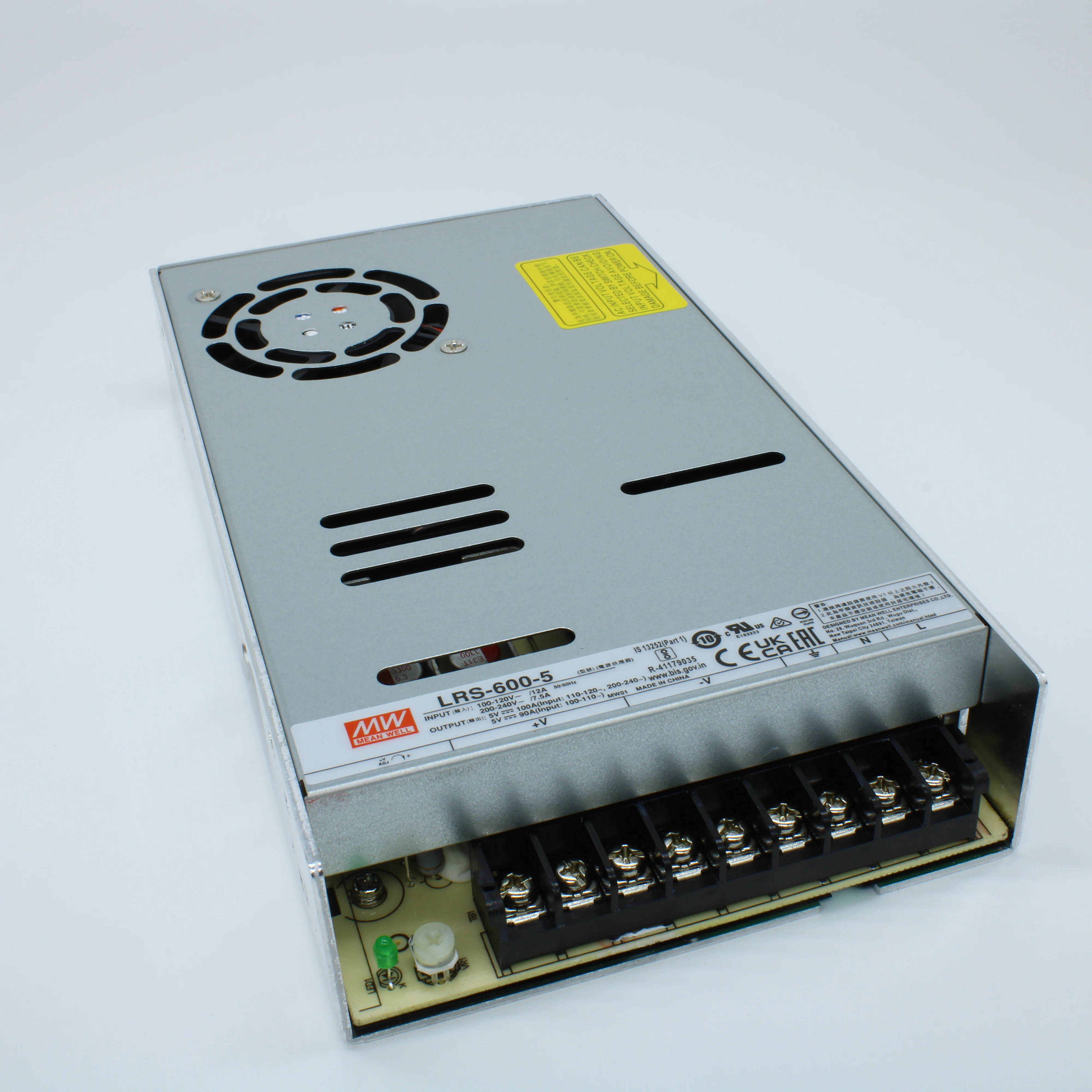 LRS-600-5 - AC-DC, 500Вт, вход 90…264В AC (переключатель), 47…63Гц, выход 5В/100A, рег.вых=4.75…5.5В, изоляция 3000В AC, в кожухе 225х124х41мм, -20…+65°С