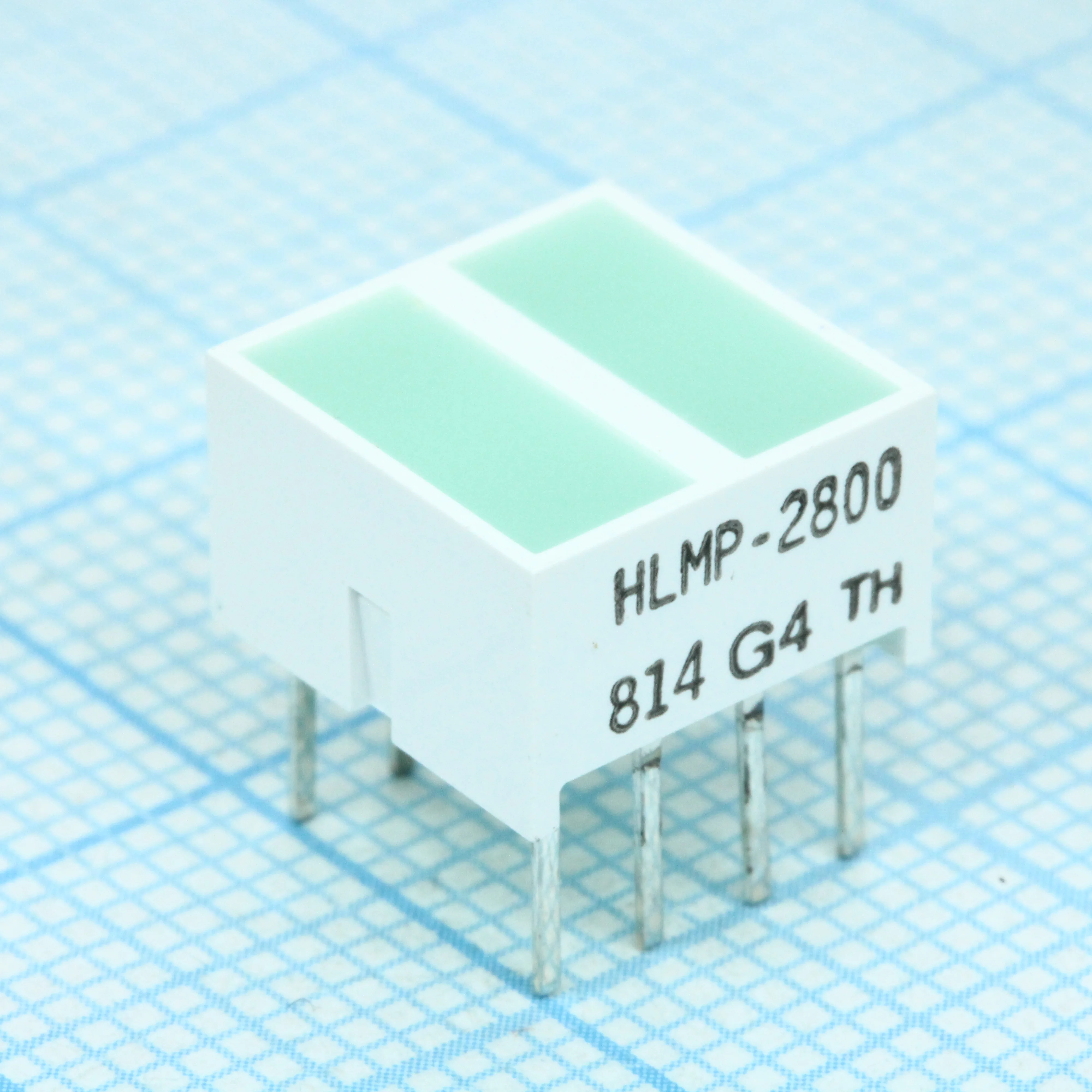 HLMP-2800 - Светодиодный модуль 2хLEDх8,89х3,81мм/зеленый/572нм/5-25мкд/белый матовый