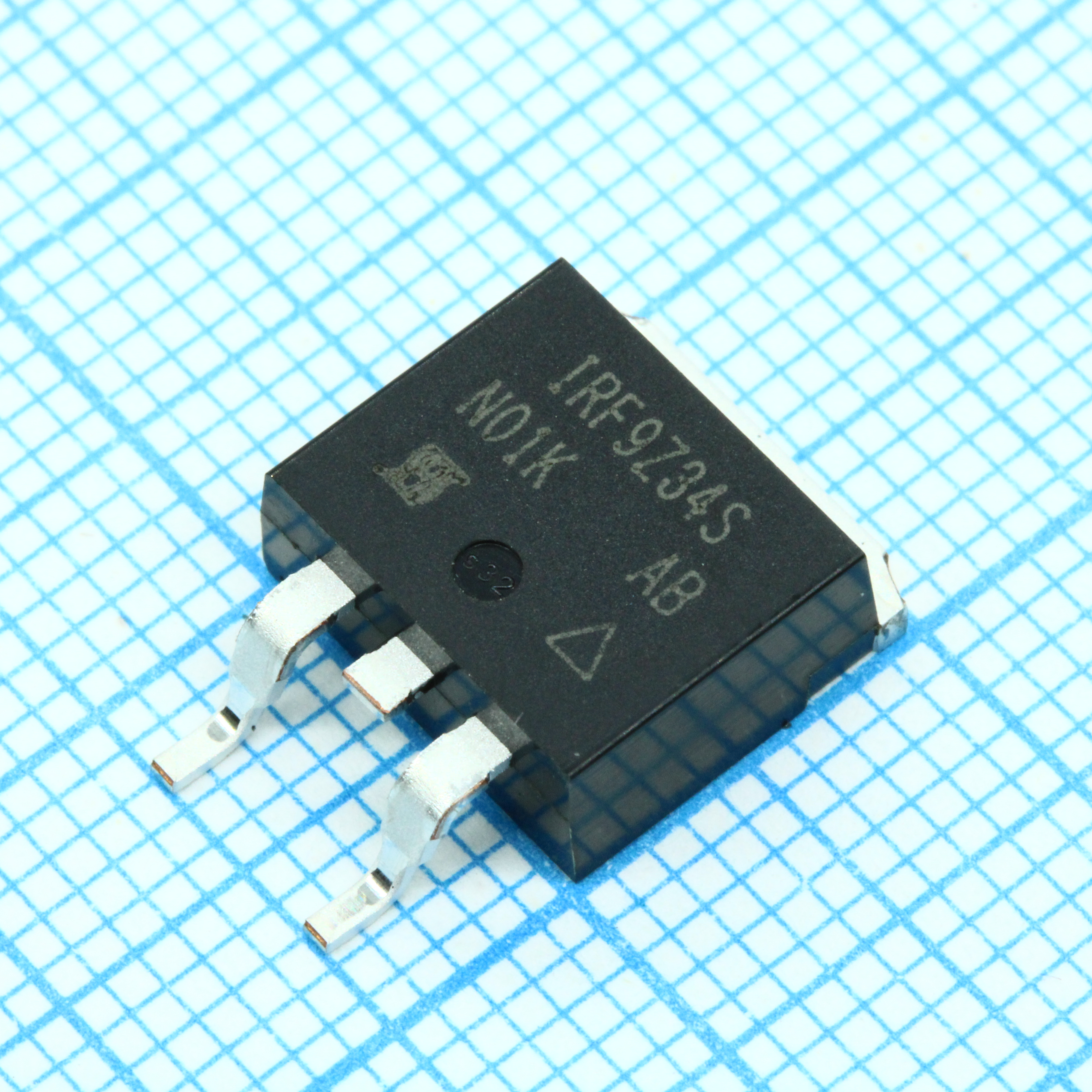 IRF9Z34STRRPBF - Транзистор полевой MOSFET P-канальный 60В 18A 3,7Вт