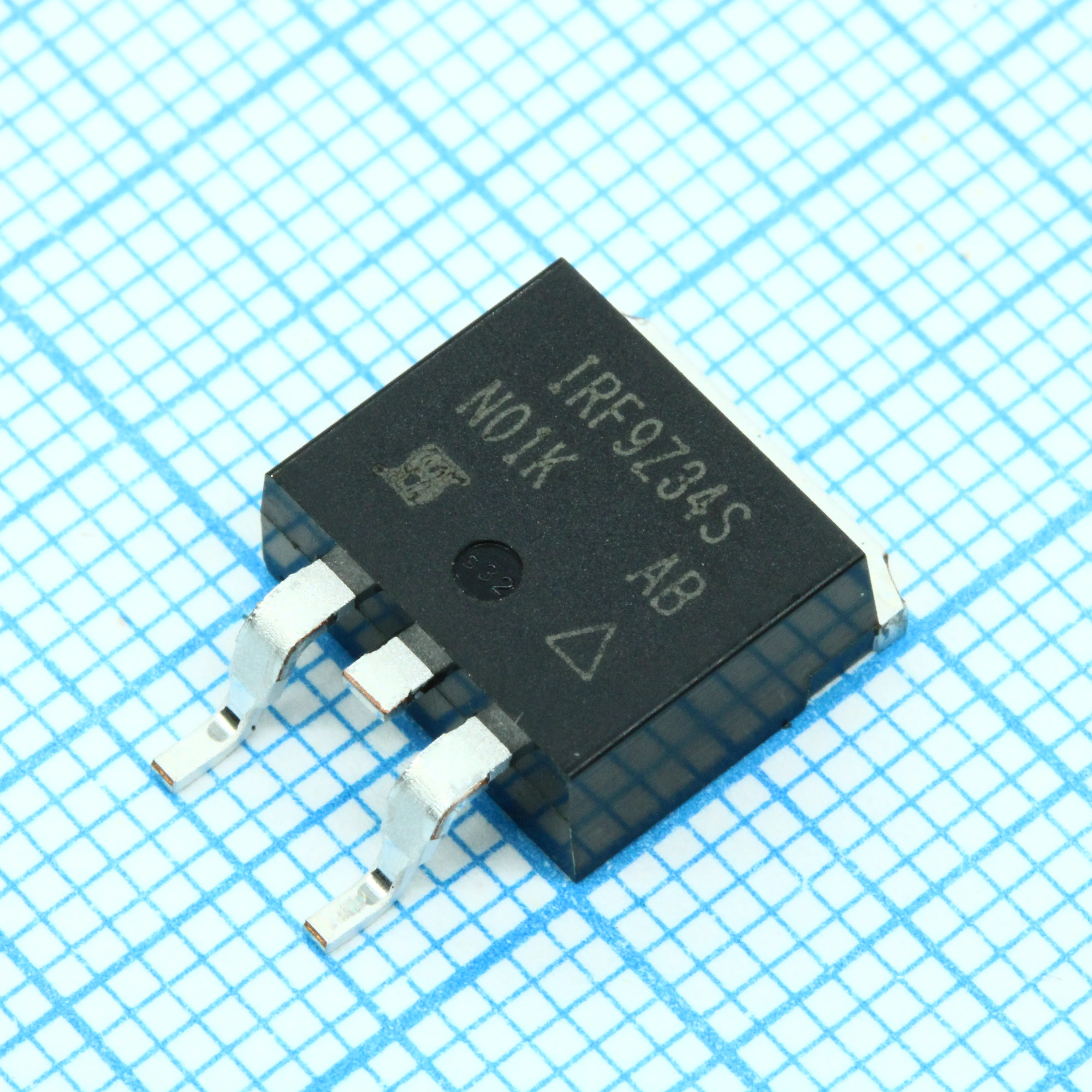 IRF9Z34STRRPBF - Транзистор полевой MOSFET P-канальный 60В 18A 3,7Вт