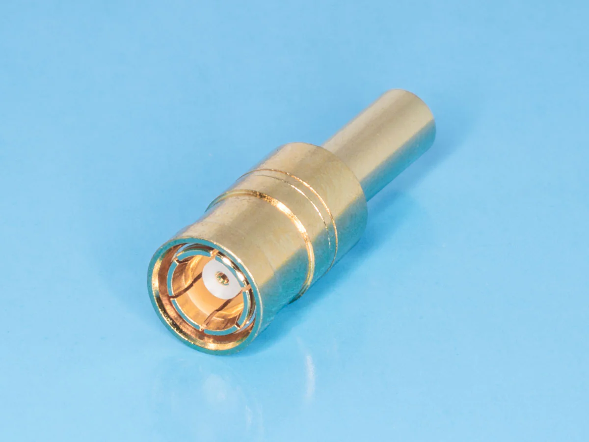 SMB-C174J - Разъем SMB гнездо на кабель RG-174,188,316, обжимной, Amphenol, SMB6121A1-NT30G-316U-50
