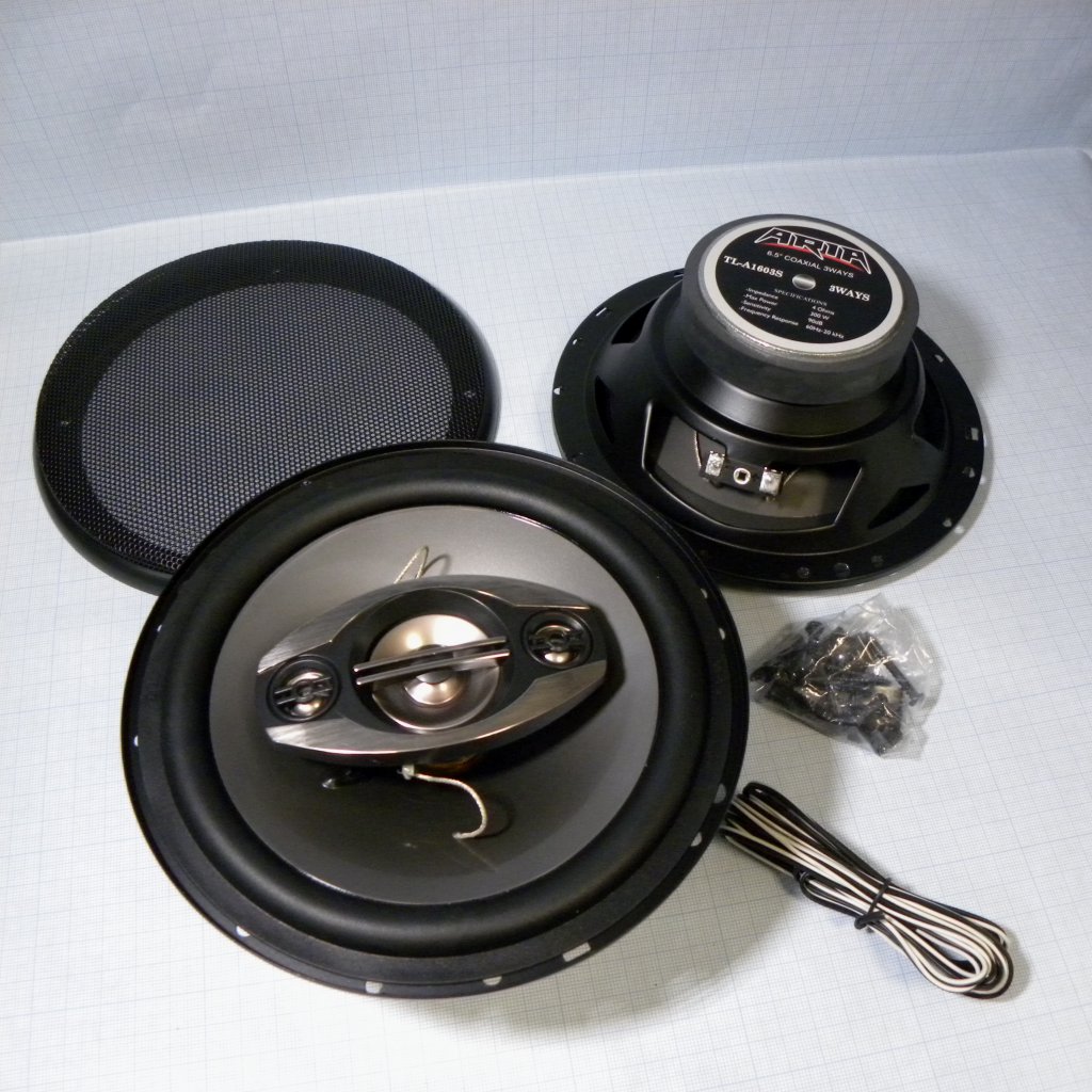 ARIA TL-A1603S (пара) - Коаксиальная 3-х полосная акустика (пара), 6.5",  4 Ом, частота 60 - 20000 Гц, RMS - 100 Вт, MAX - 300 Вт, чувствительность 90 дБ, подвес - резина