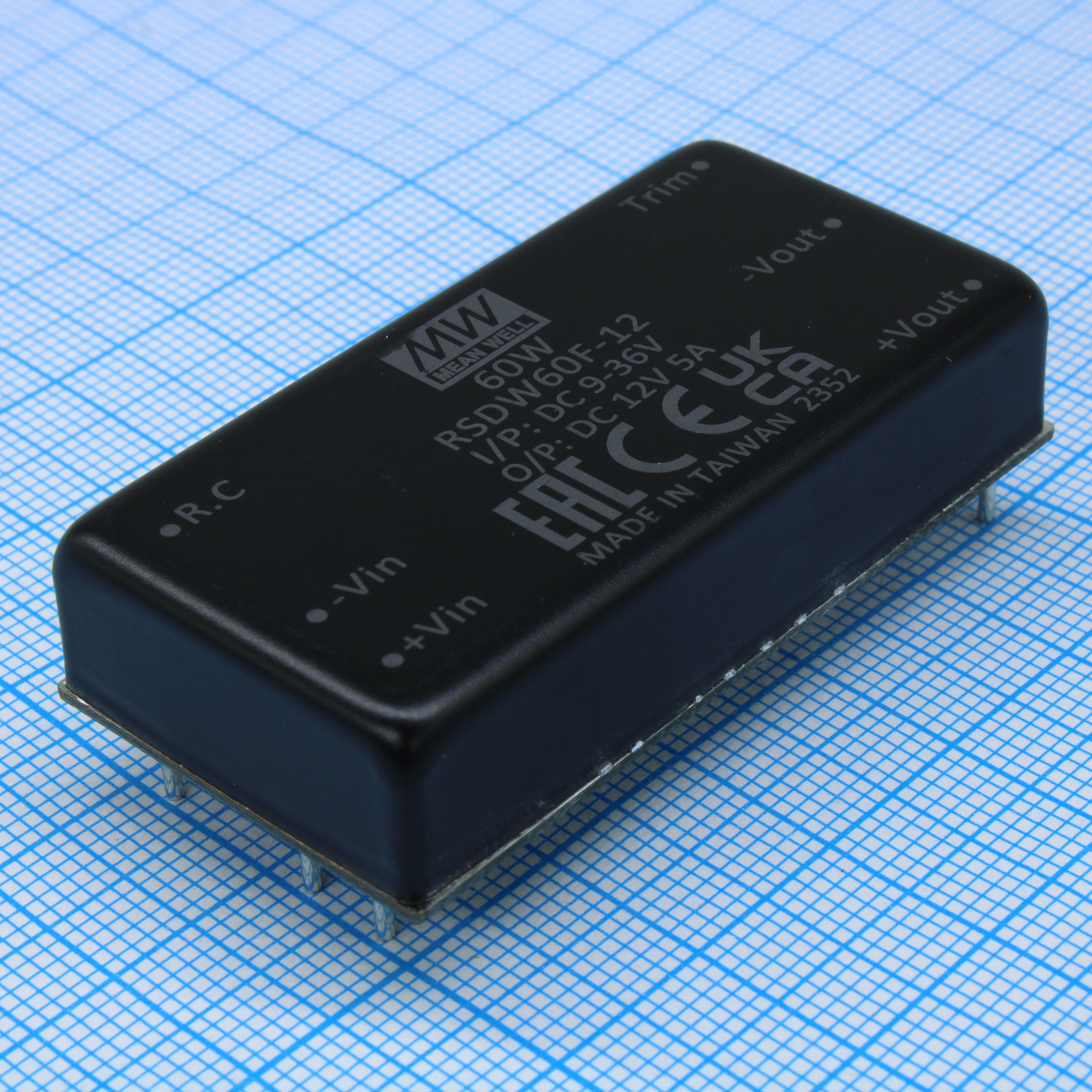 RSDW60F-12 - DC/DC, 60Вт, вход 9…36В, выход 12В/5А, изоляция 3000В DC, КПД 91%, максимальная емкостная нагрузка не более 5850мкФ, 2x1", 50.8x25.4x10.5мм, -40…85°C