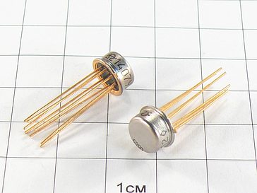 Микросхема 1407УД1Б